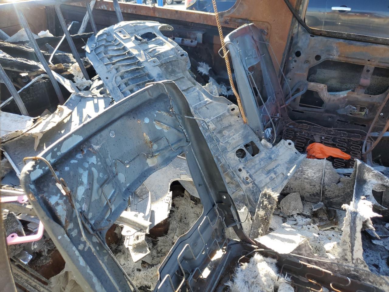 1984 Ford Bronco U100 Silver vin: 1FMDU15F9ELA55864
