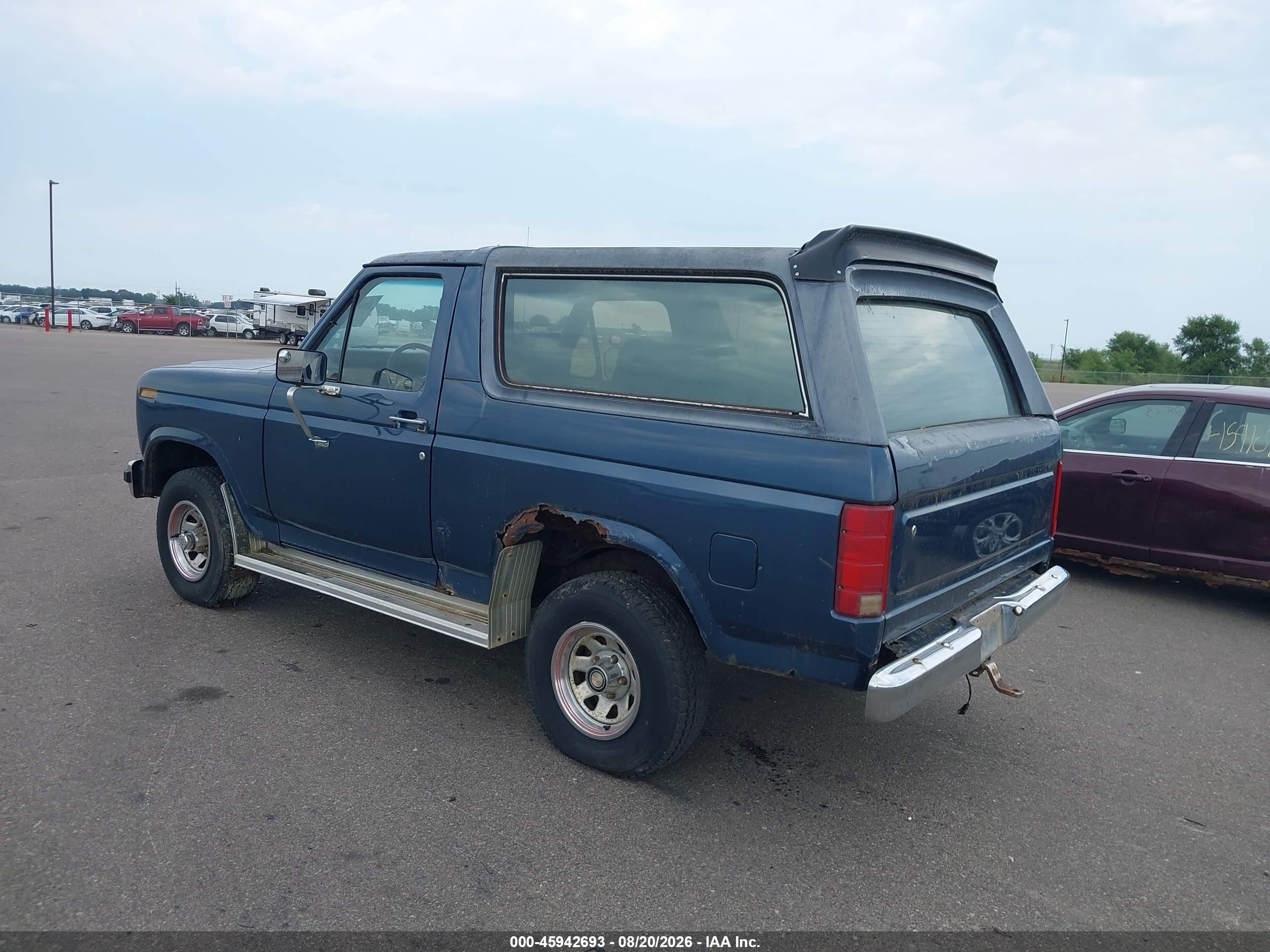 1986 Ford Bronco U100 Blue vin: 1FMDU15NXGLA47055