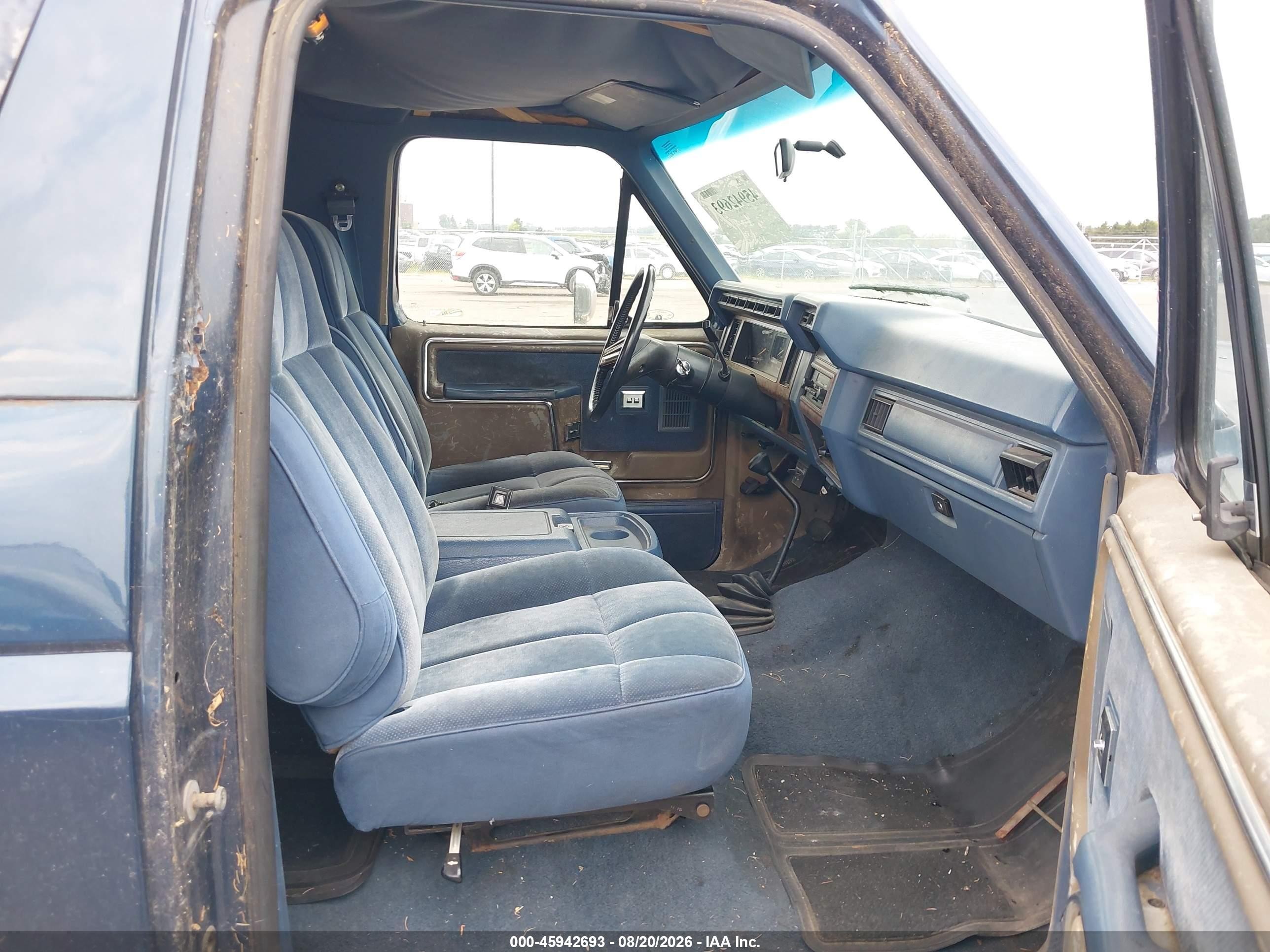 1986 Ford Bronco U100 Blue vin: 1FMDU15NXGLA47055