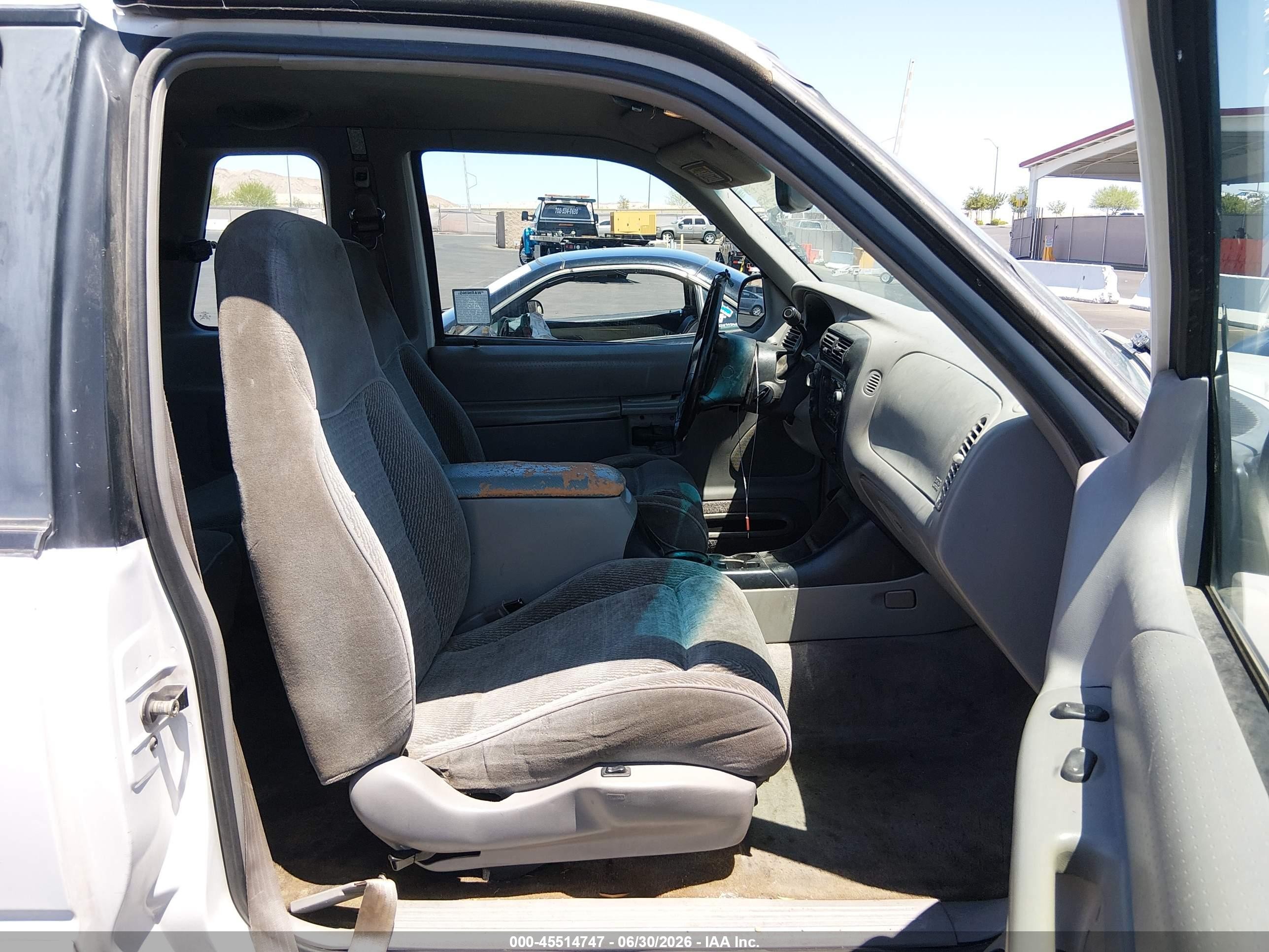 1997 Ford Explorer Sport/xl Белый vin: 1FMDU24E0VUD45550