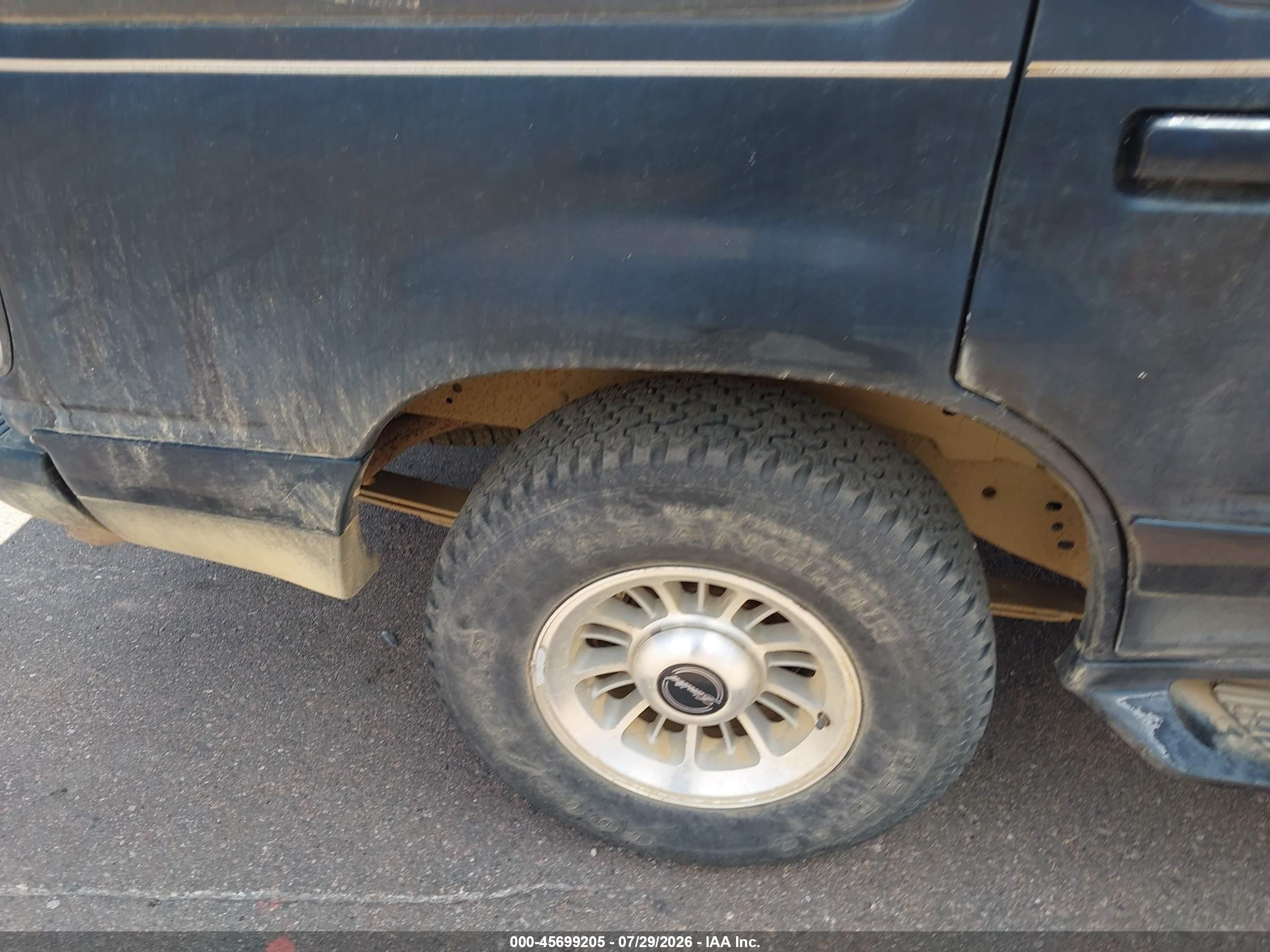 1997 Ford Explorer Eddie Bauer/limited/xl/xlt Черный vin: 1FMDU32E4VZC00085