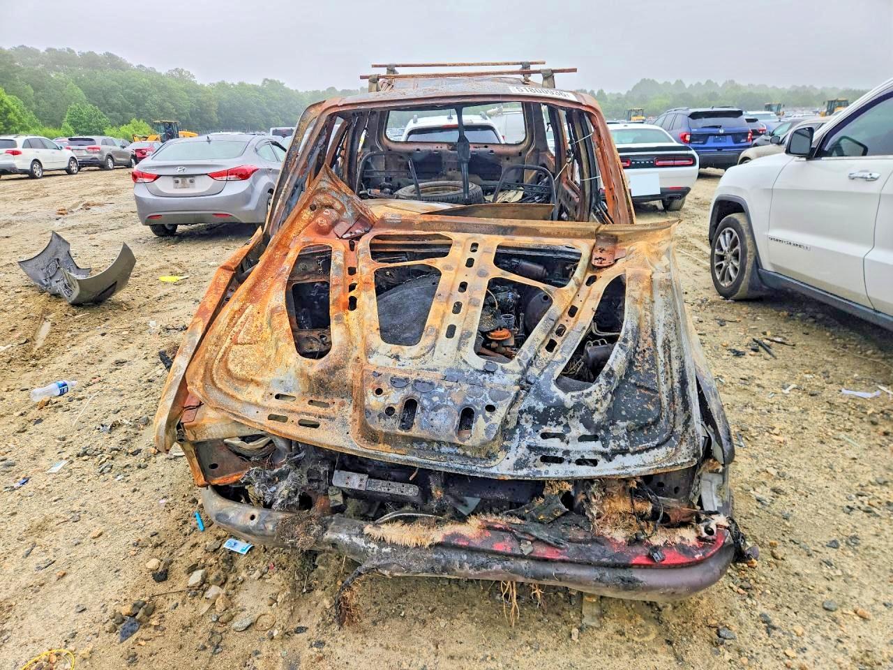 1997 Ford Explorer Burn vin: 1FMDU32E7VUD40189