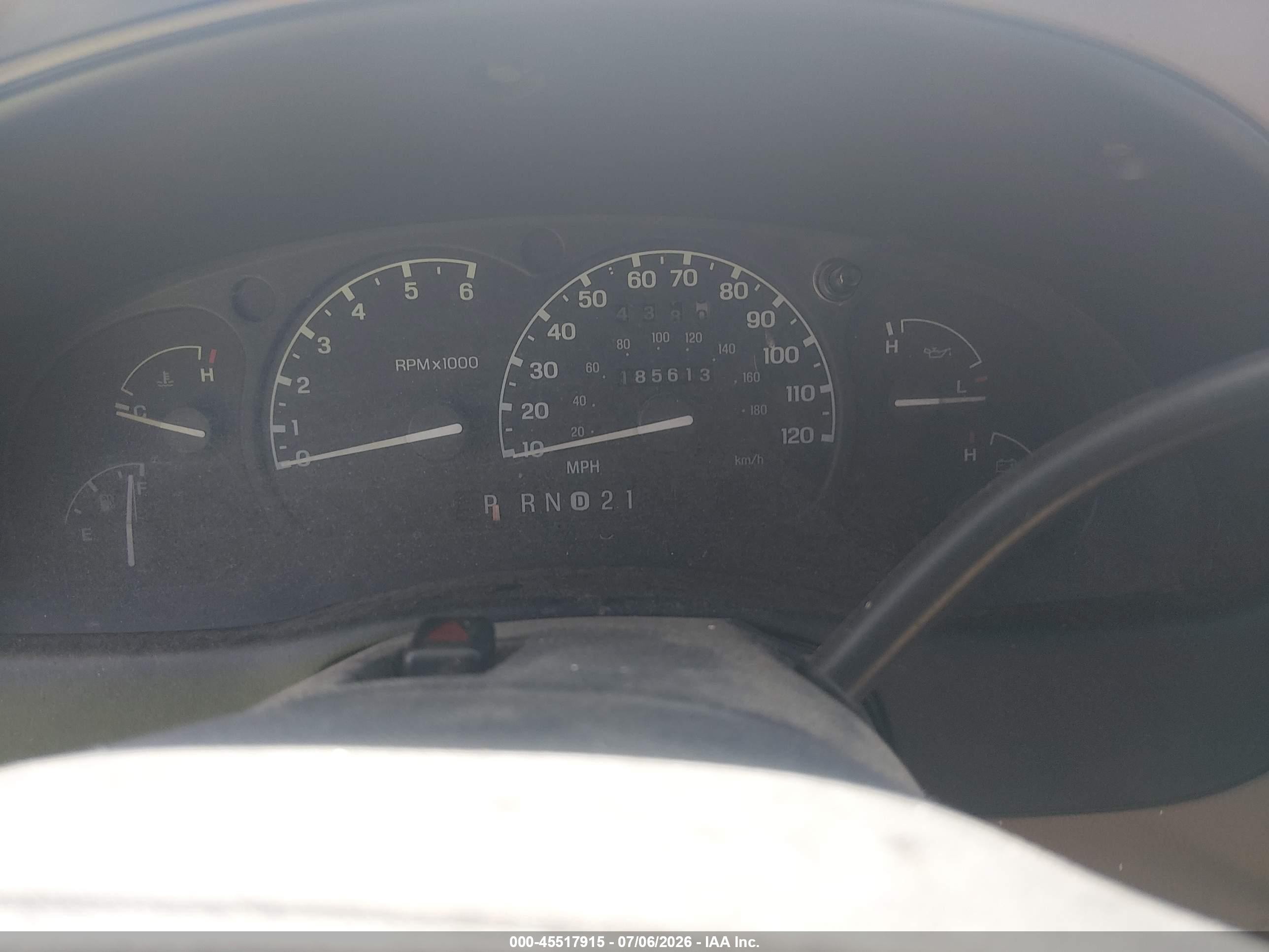 1997 Ford Explorer Eddie Bauer/limited/xlt Красный vin: 1FMDU32P1VZA65262