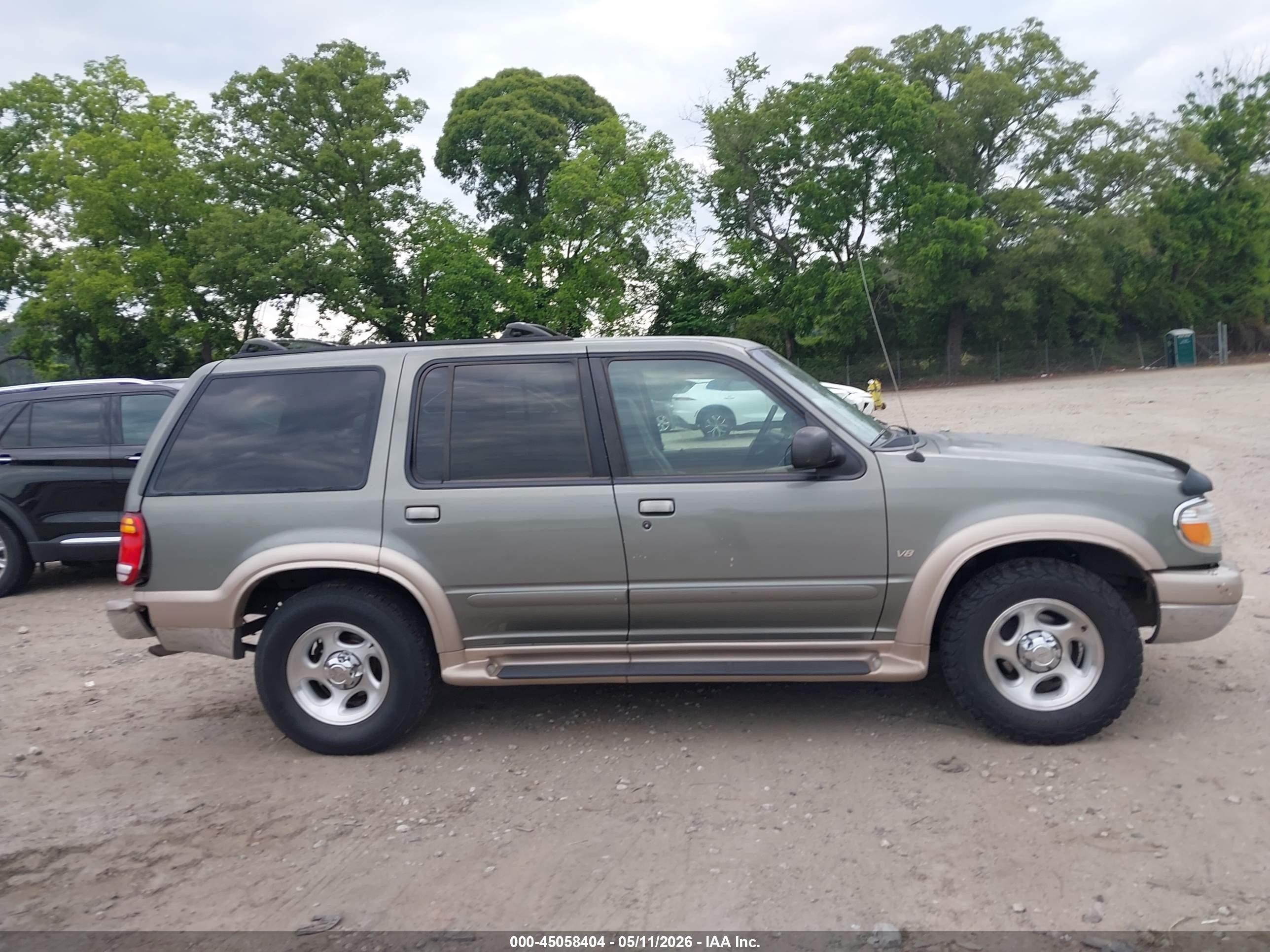 1999 Ford Explorer Eddie Bauer/limited Edition/xlt Green vin: 1FMDU32P3XUA70043