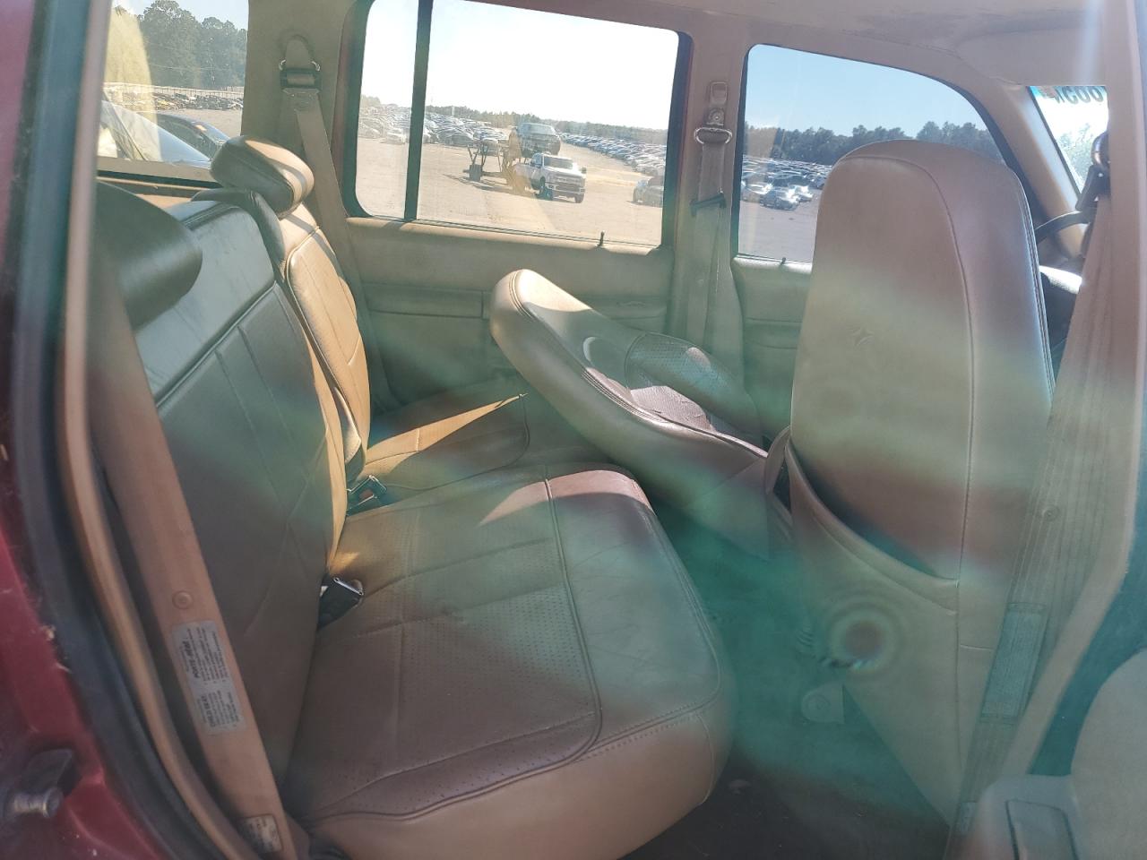 1996 Ford Explorer Burgundy vin: 1FMDU32X0TZB52597
