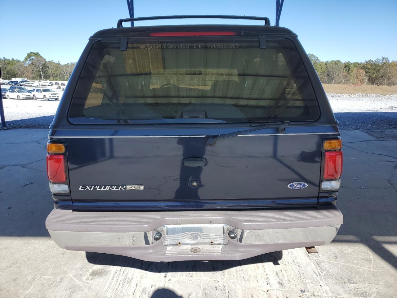 1995 Ford Explorer Blue vin: 1FMDU32X2SUB97231
