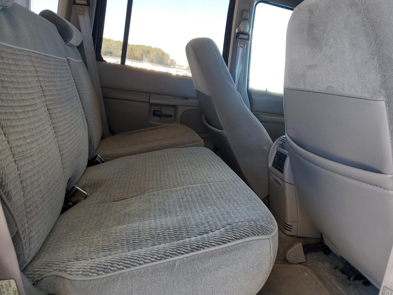 1995 Ford Explorer Blue vin: 1FMDU32X2SUB97231