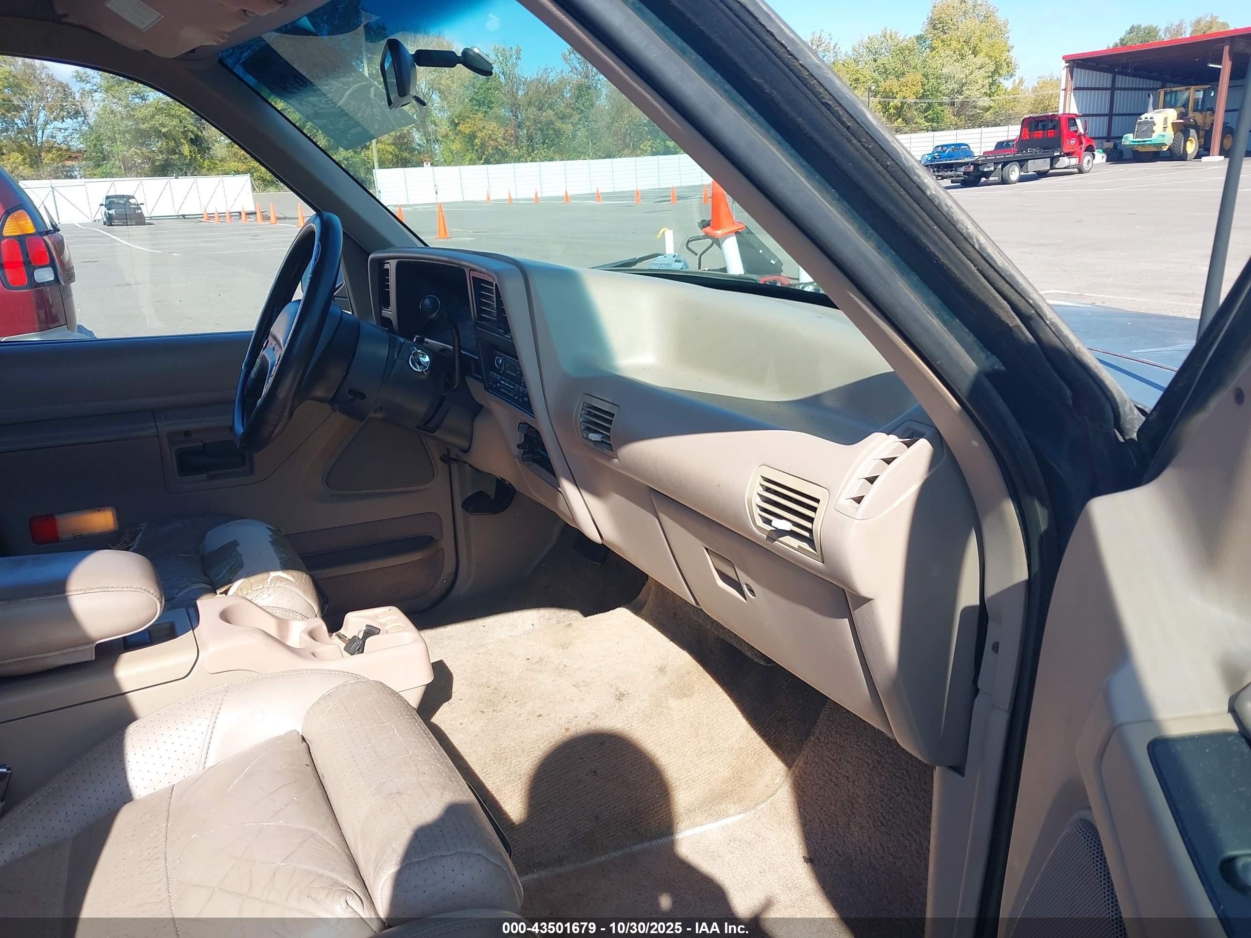 1994 Ford Explorer   Green vin: 1FMDU32X3RUE60935