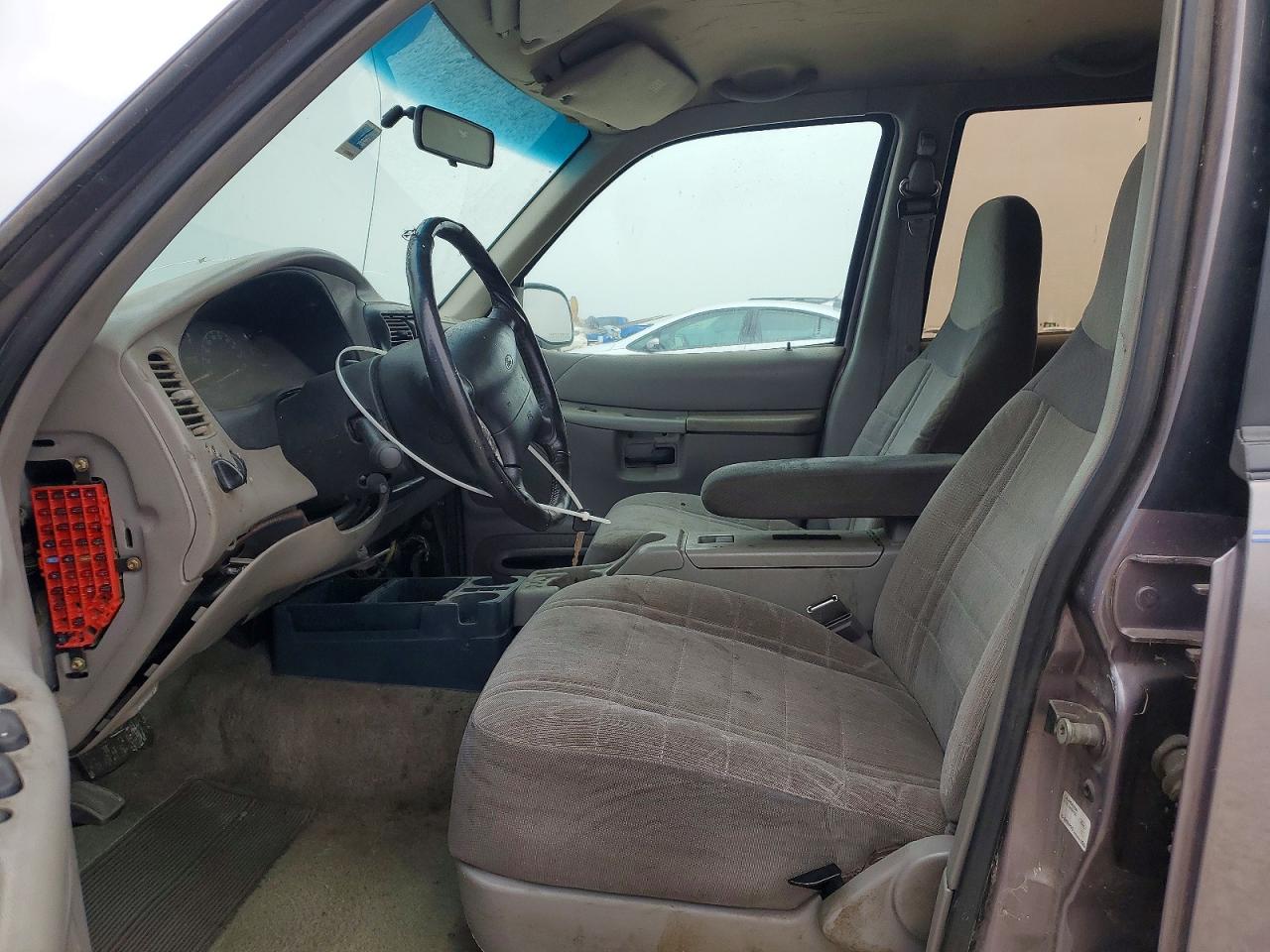 1996 Ford Explorer Gray vin: 1FMDU32X3TZB36619