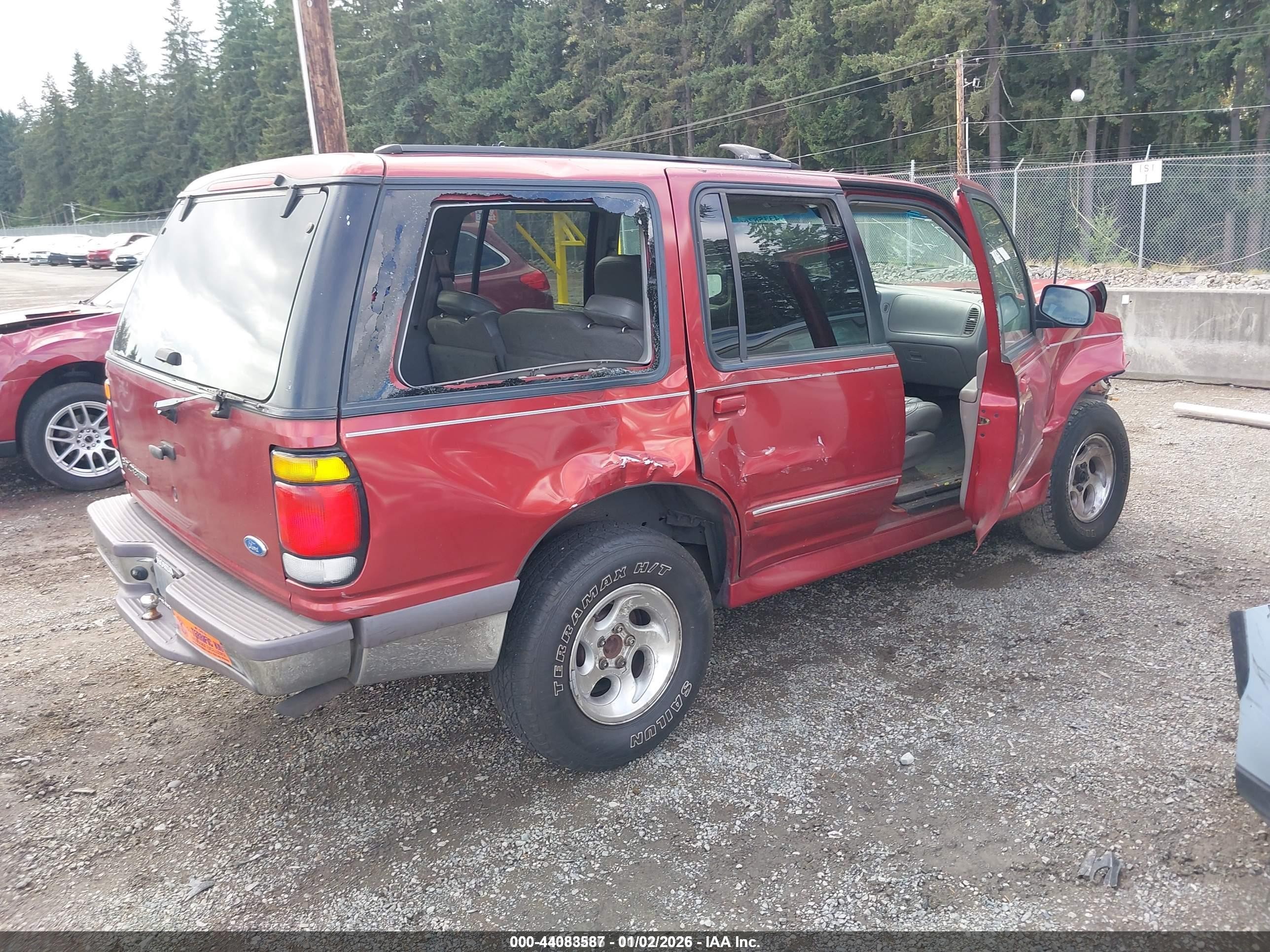1997 Ford Explorer Eddie Bauer/limited/xl/xlt Red vin: 1FMDU32X3VZC40174