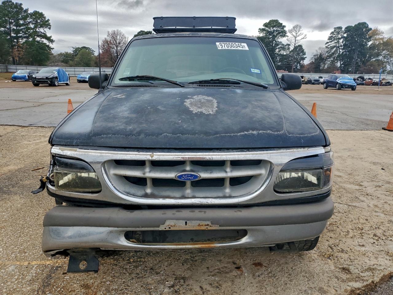 1996 Ford Explorer Black vin: 1FMDU32X4TUA07723