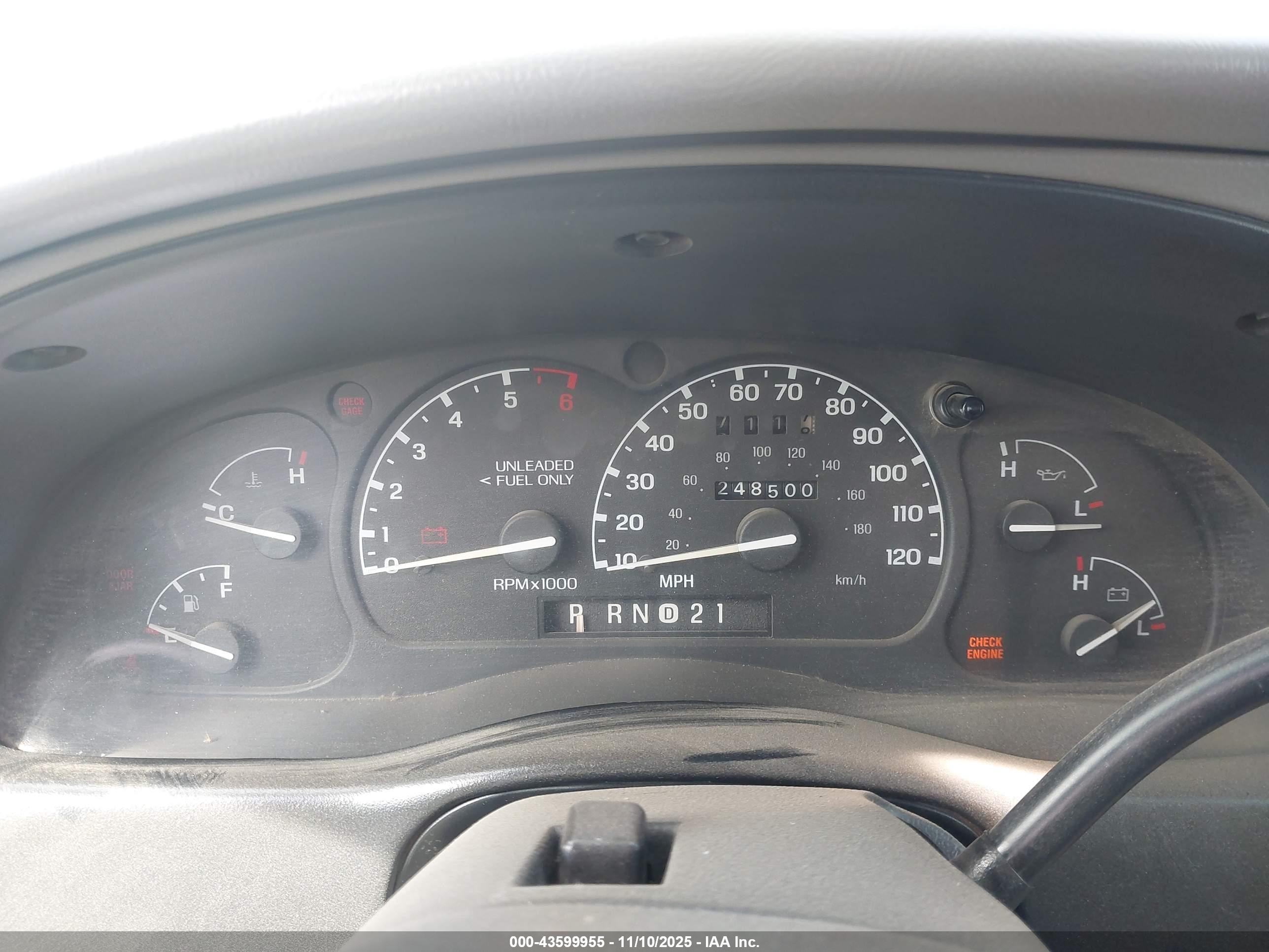 1995 Ford Explorer   Green vin: 1FMDU32X5SZB03474