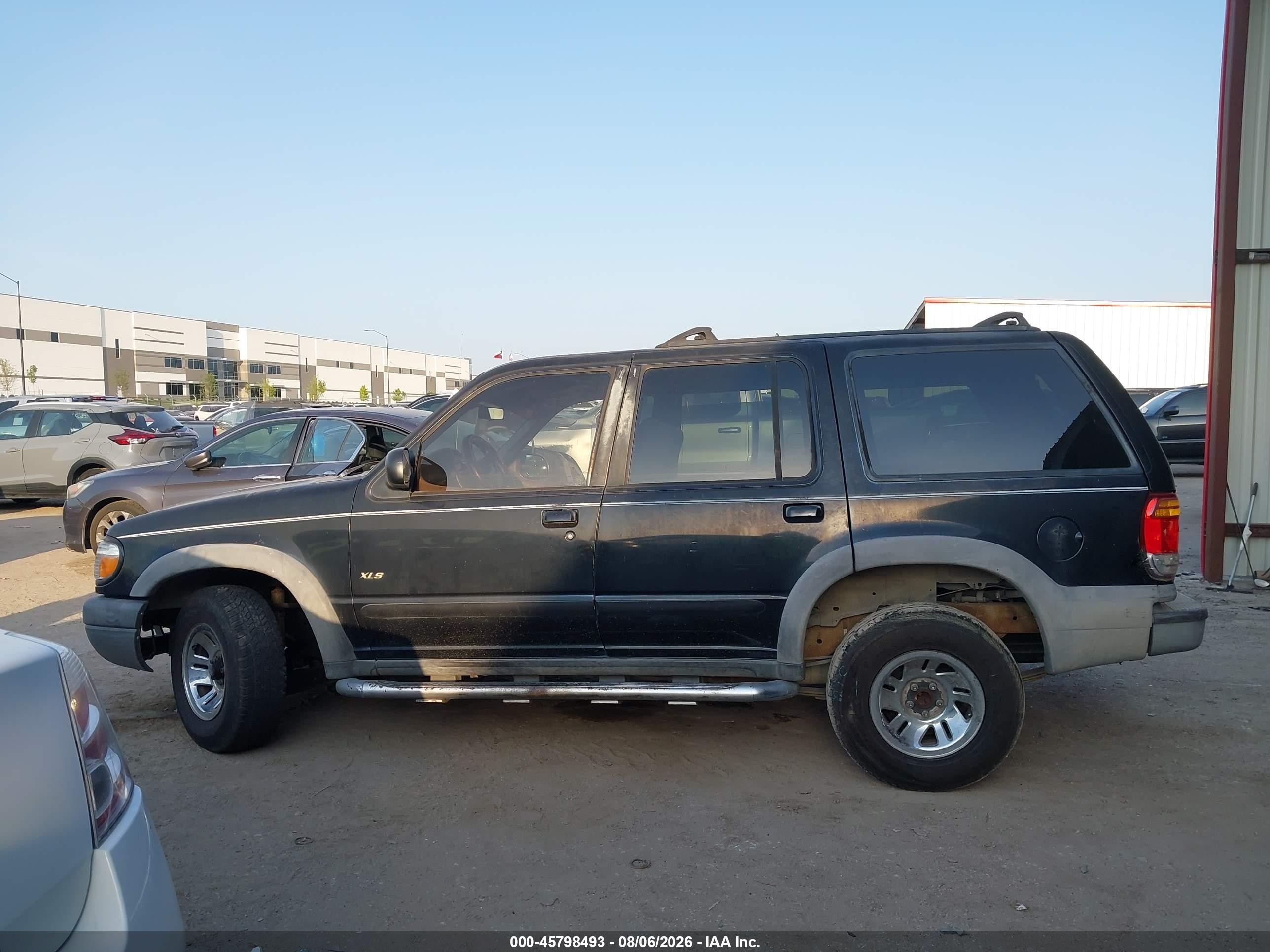 1999 Ford Explorer Xl/xlt Черный vin: 1FMDU32X5XZB05121