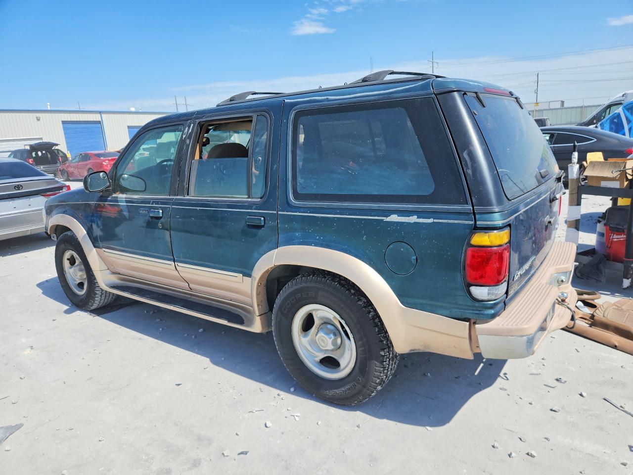 1996 Ford Explorer Green vin: 1FMDU32X8TZB22490