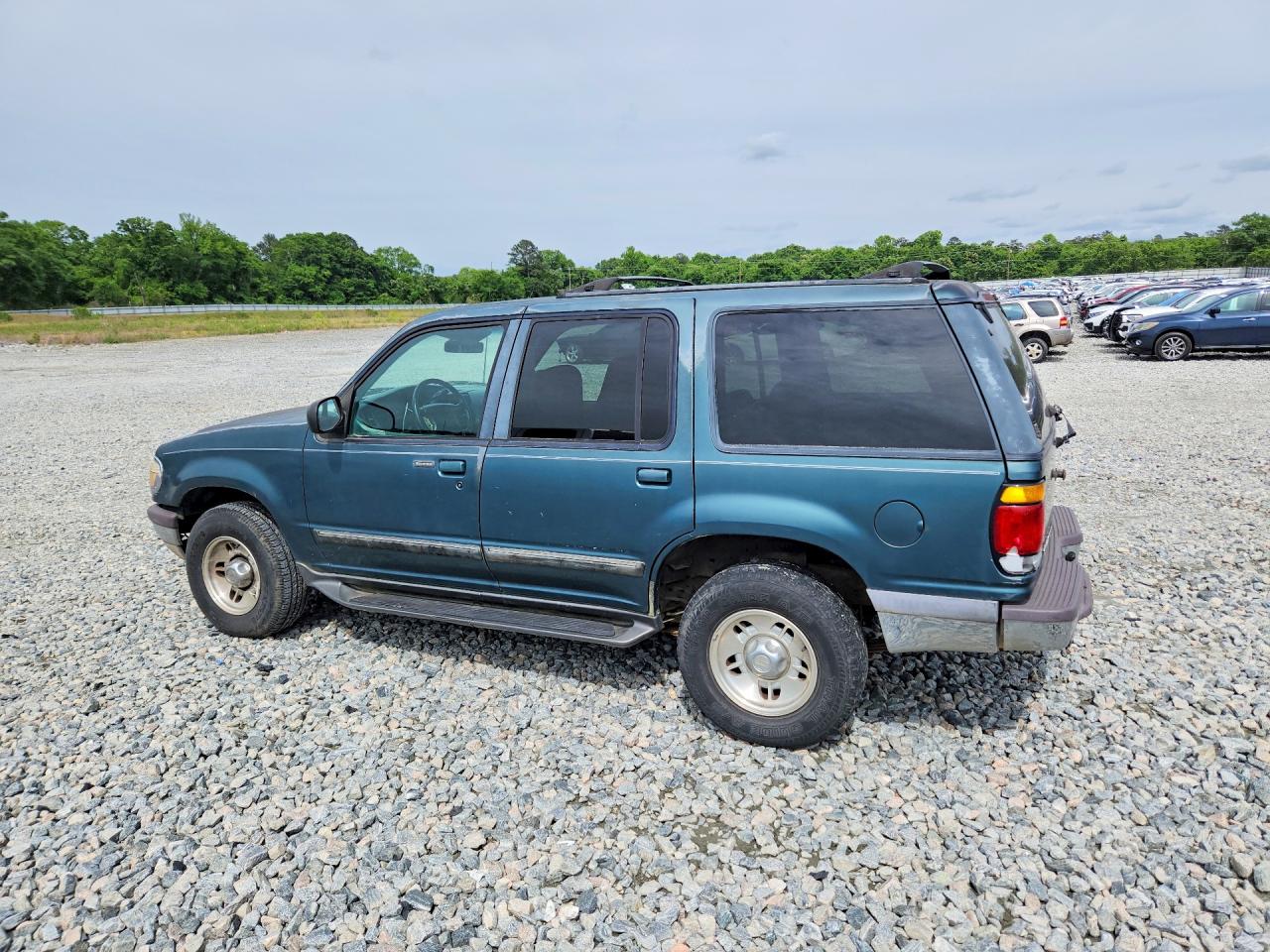 1997 Ford Explorer Зеленый vin: 1FMDU32X8VUC21519