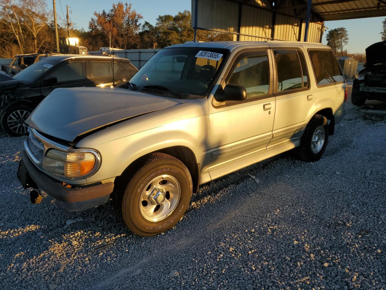 1995 Ford Explorer Blue vin: 1FMDU32X9SZB85841