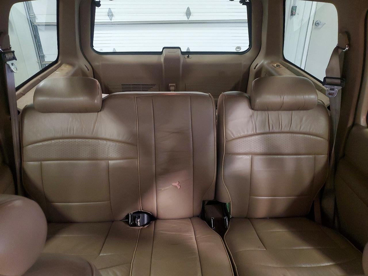 1997 Ford Explorer Cream vin: 1FMDU34E3VZB62443