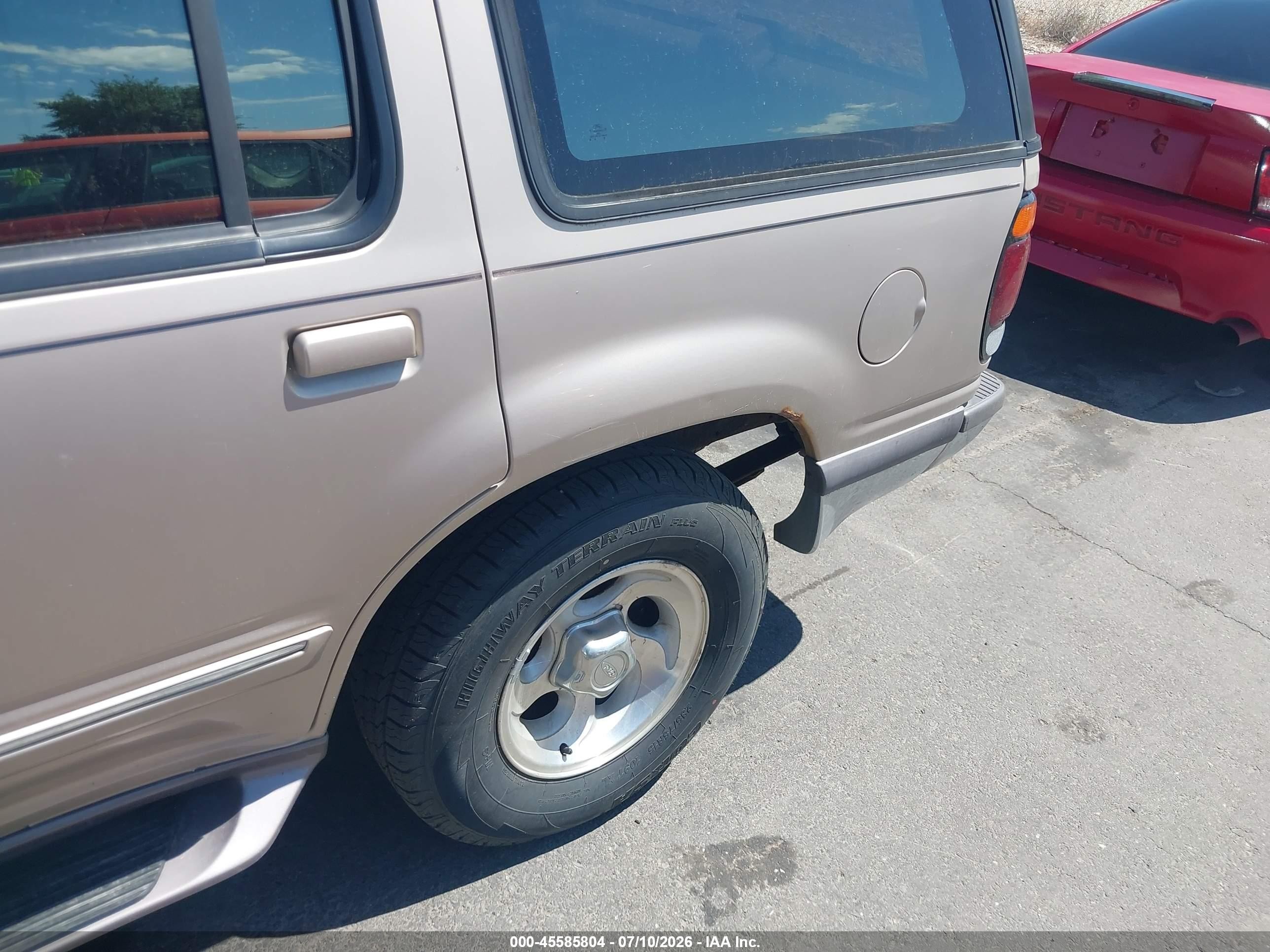 1997 Ford Explorer Eddie Bauer/limited/xl/xlt Gold vin: 1FMDU34E4VZB22856