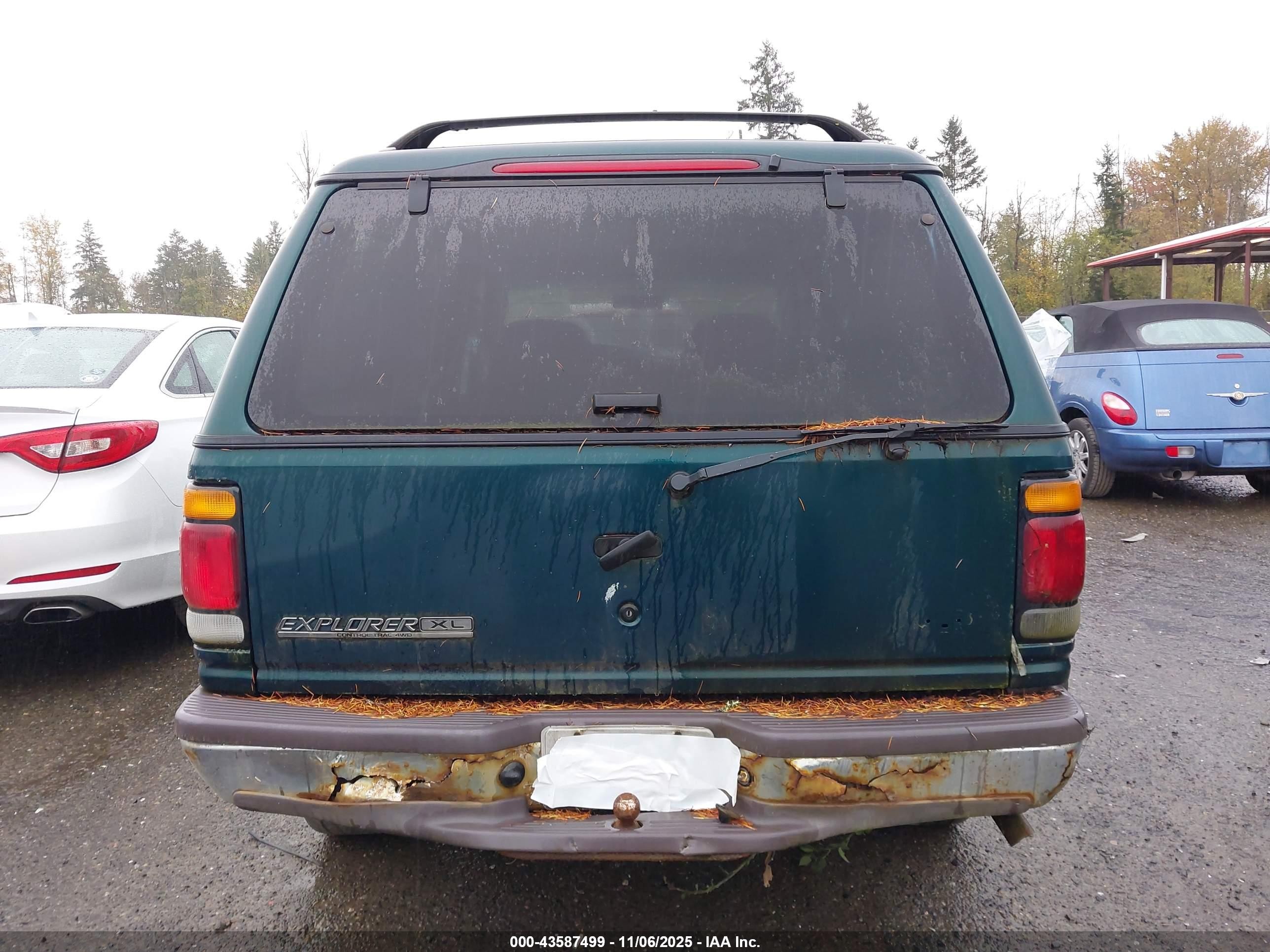 1997 Ford Explorer Eddie Bauer/limited/xl/xlt Зеленый vin: 1FMDU34E5VZC34792