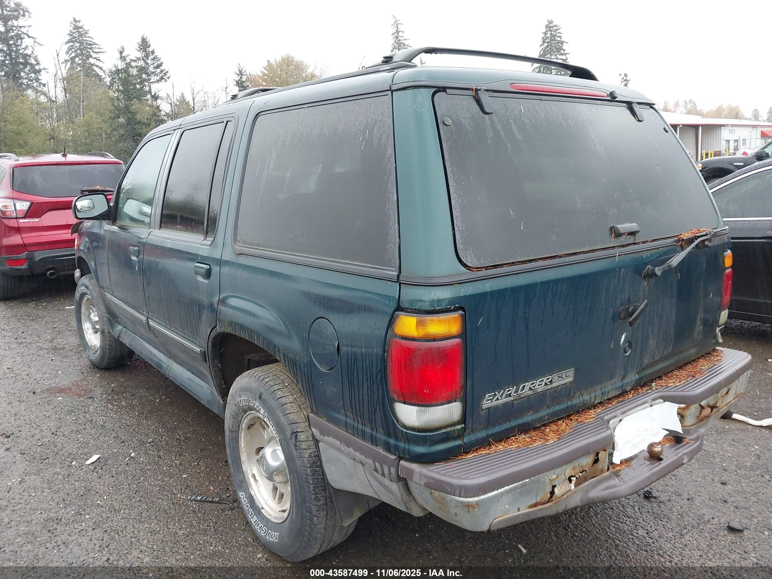 1997 Ford Explorer Eddie Bauer/limited/xl/xlt Зеленый vin: 1FMDU34E5VZC34792