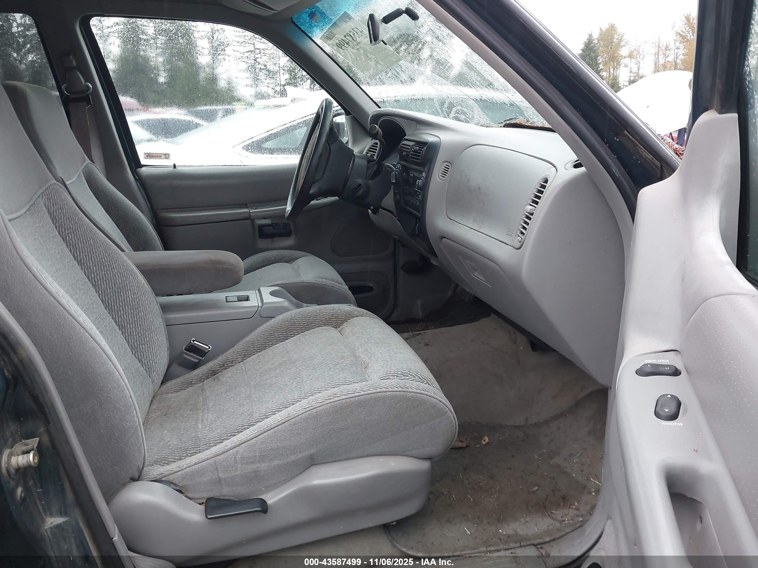 1997 Ford Explorer Eddie Bauer/limited/xl/xlt Зеленый vin: 1FMDU34E5VZC34792