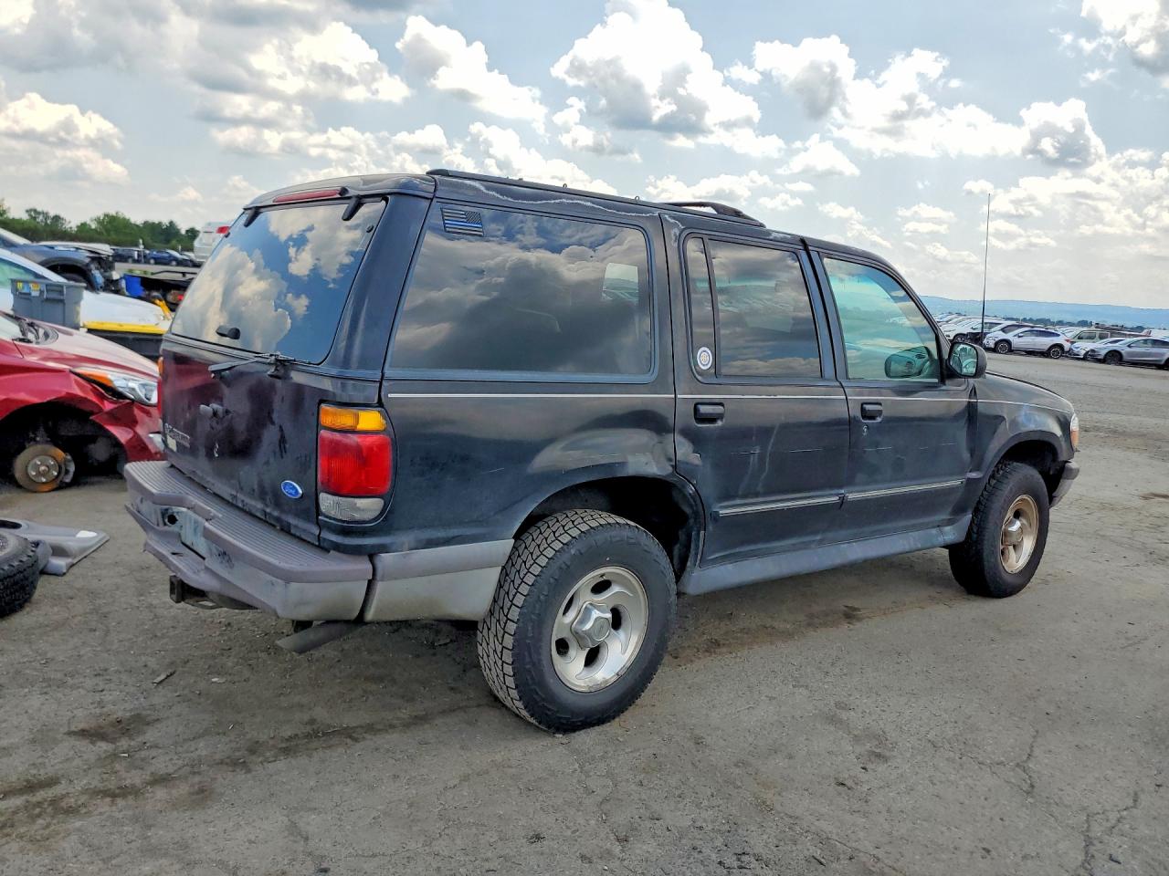 1997 Ford Explorer Black vin: 1FMDU34E6VUC40081