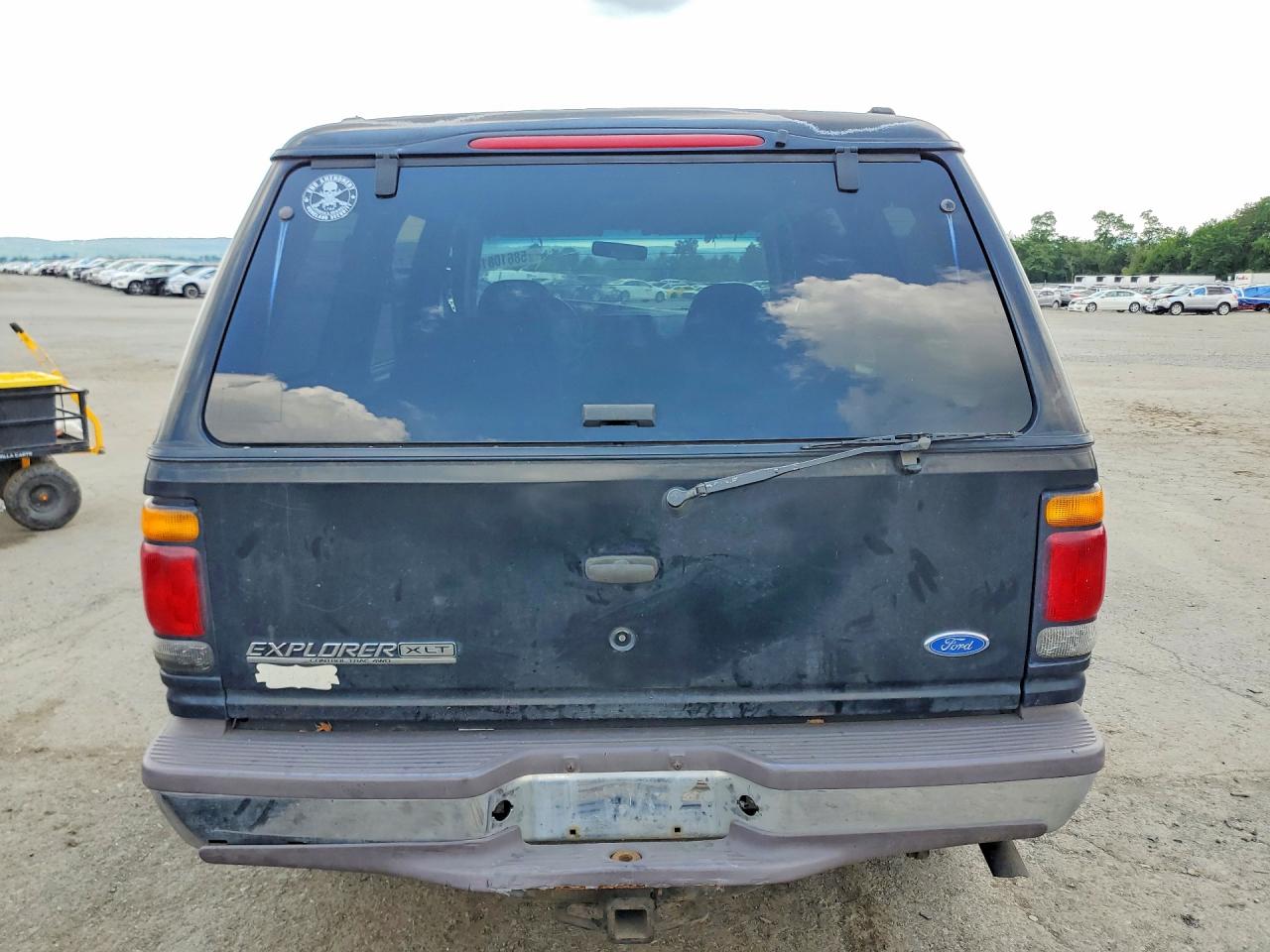 1997 Ford Explorer Black vin: 1FMDU34E6VUC40081