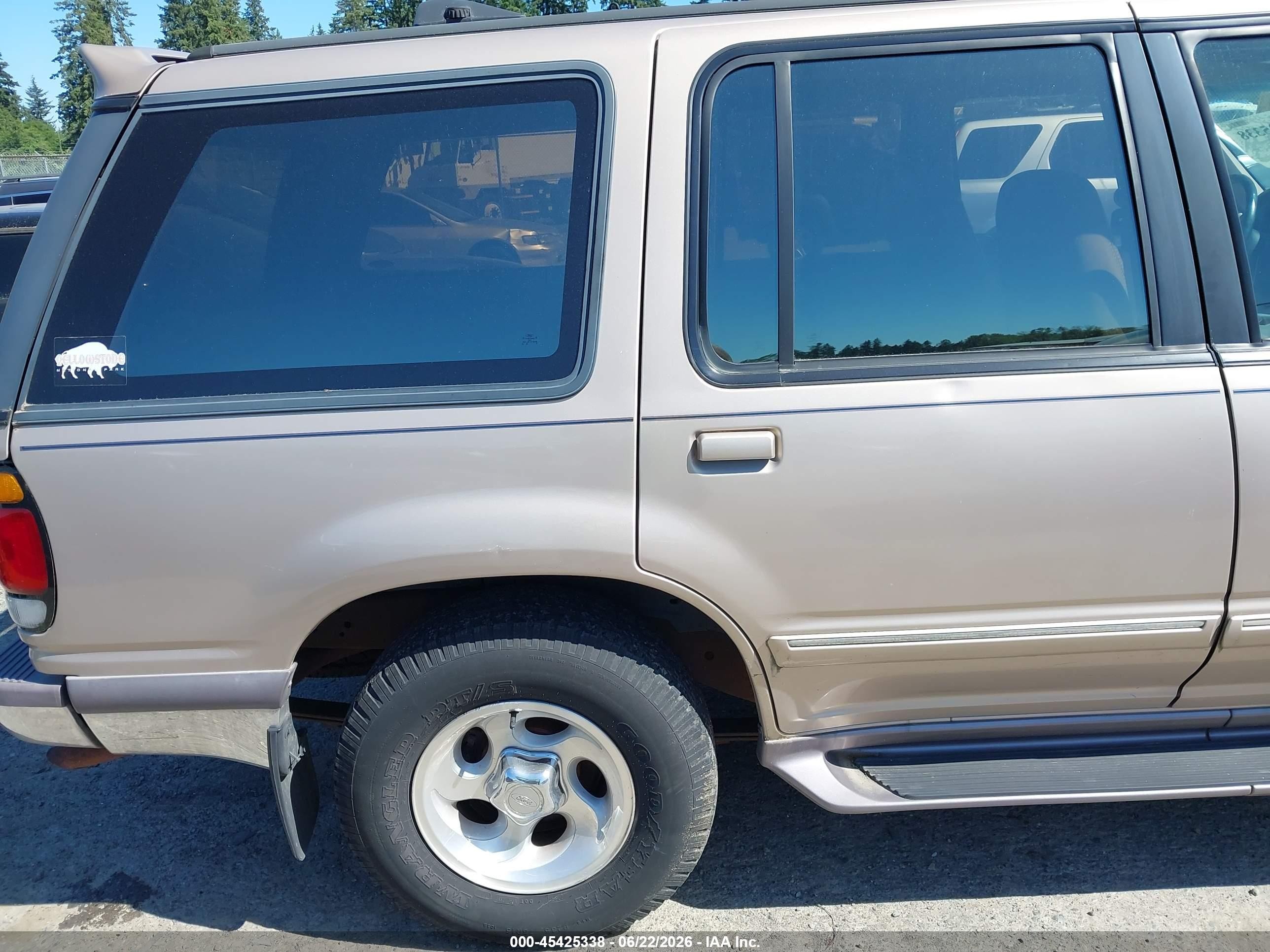 1997 Ford Explorer   Brown vin: 1FMDU34E9VUB58572