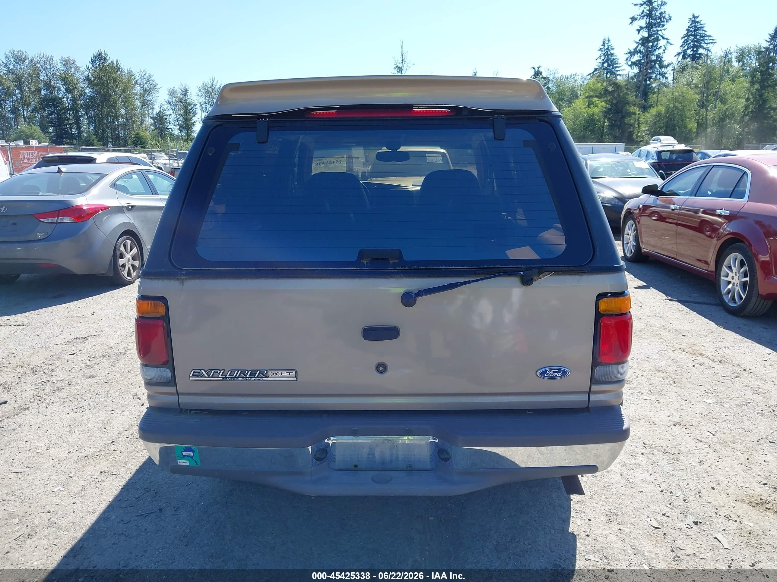 1997 Ford Explorer   Brown vin: 1FMDU34E9VUB58572