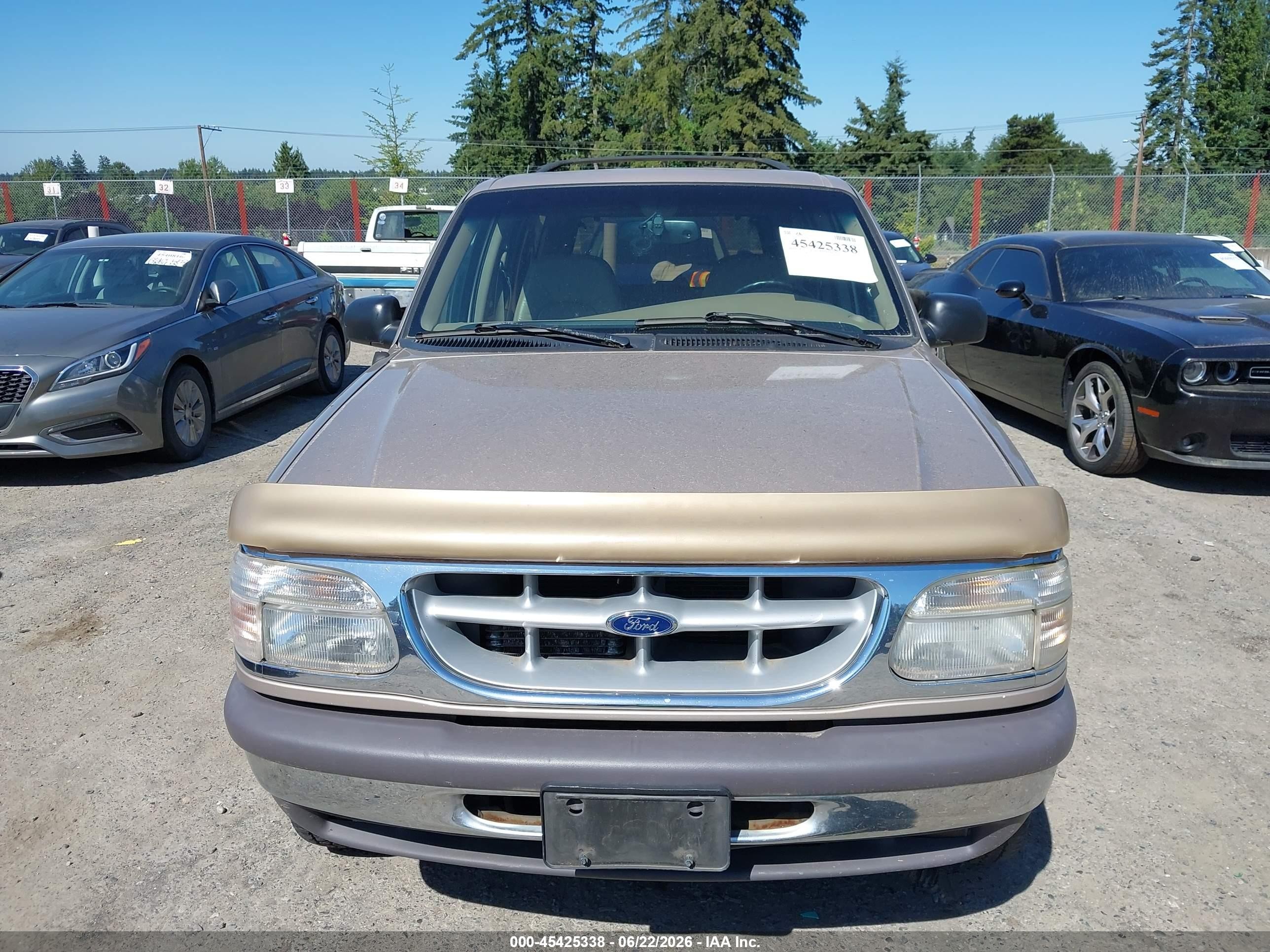 1997 Ford Explorer   Brown vin: 1FMDU34E9VUB58572