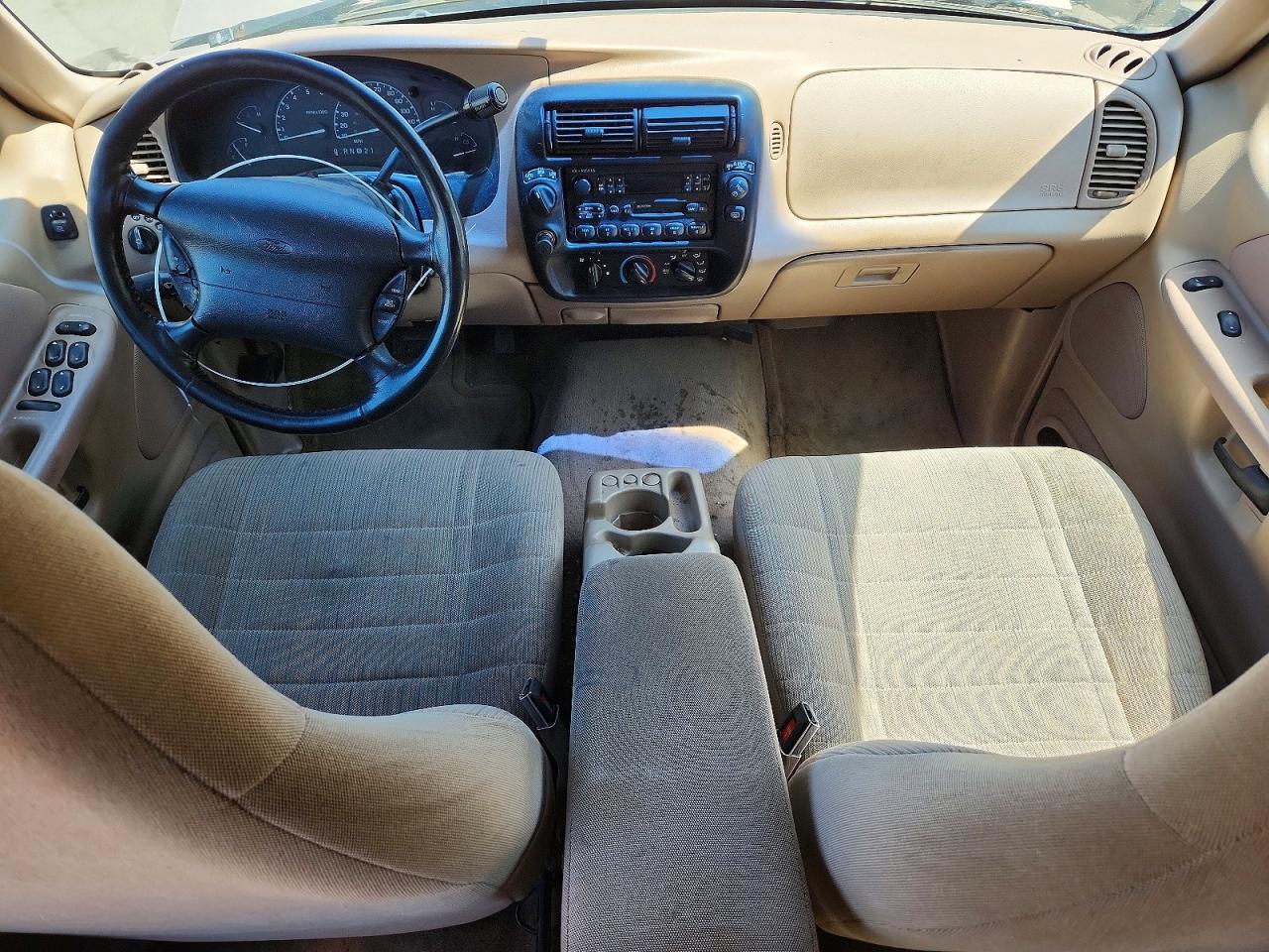 1997 Ford Explorer Beige vin: 1FMDU34E9VZB66657
