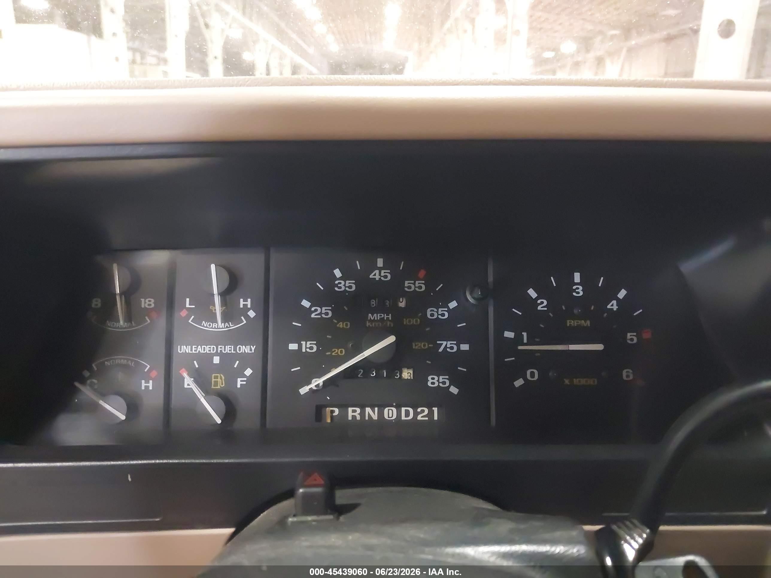 1992 Ford Explorer   Blue vin: 1FMDU34X0NUD94805