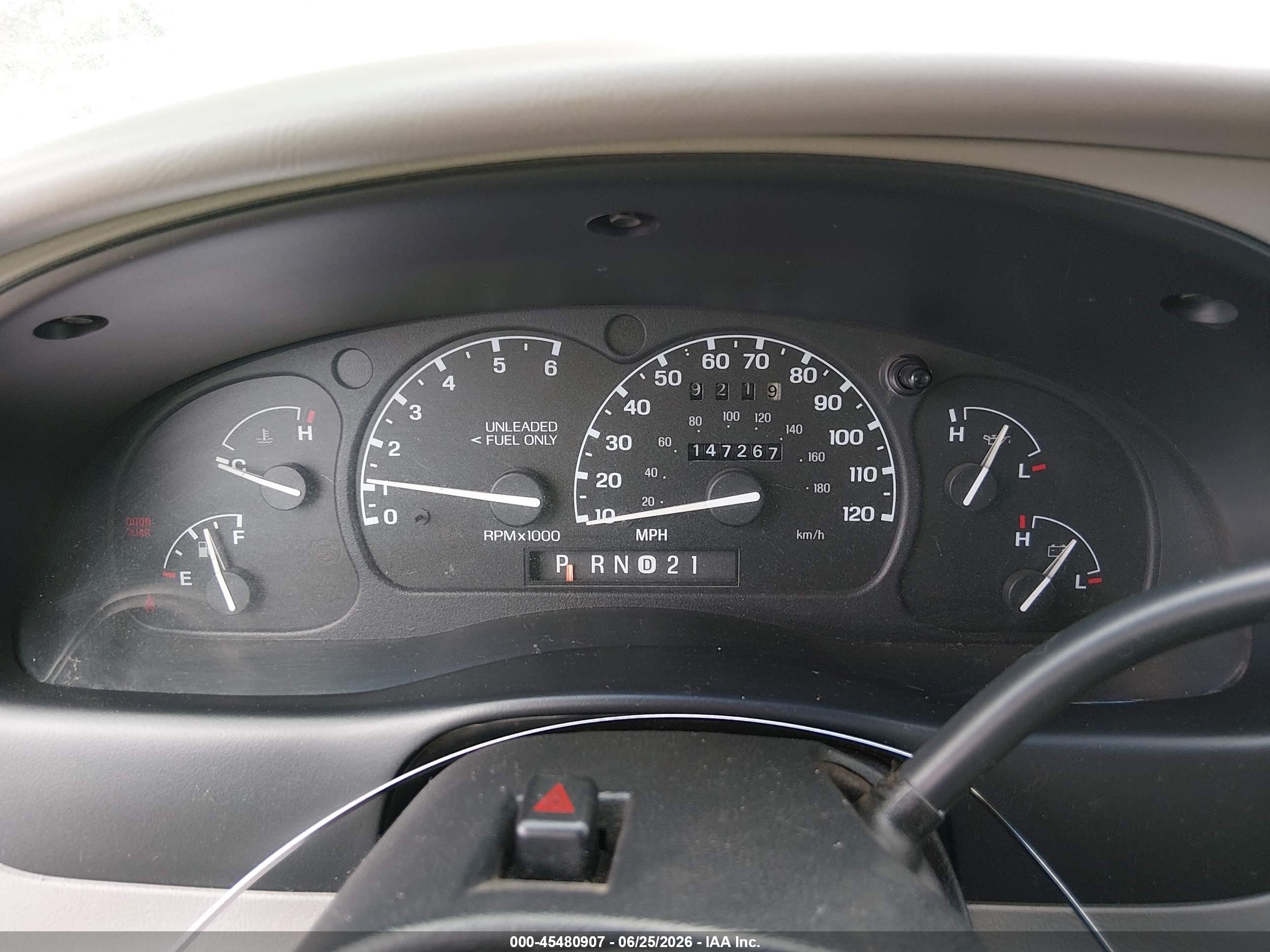 1996 Ford Explorer   Green vin: 1FMDU34X0TZA40170
