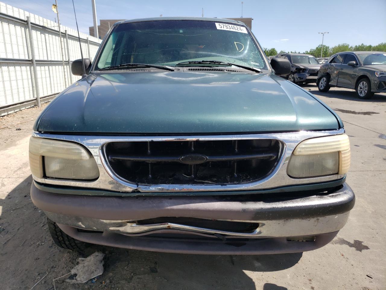 1995 Ford Explorer Green vin: 1FMDU34X1SZB28529