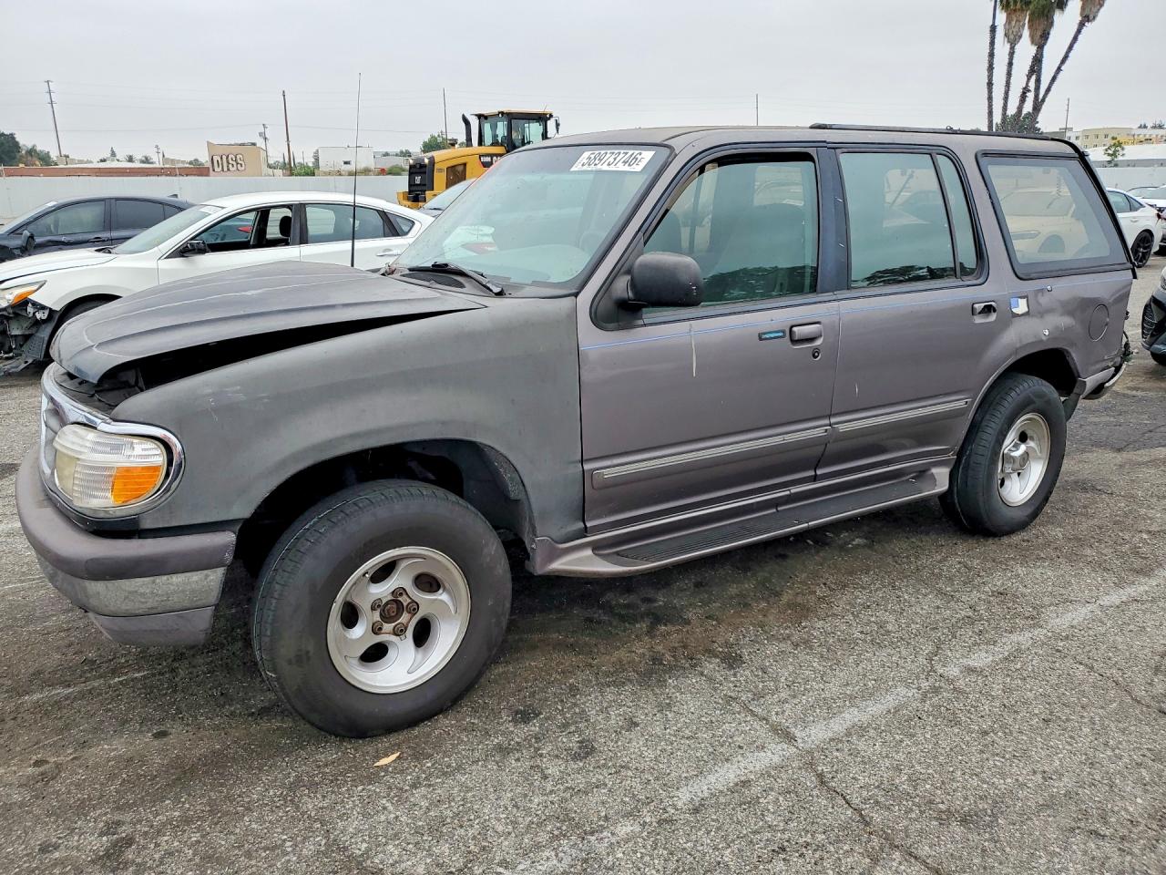 1996 Ford Explorer Gray vin: 1FMDU34X1TUC32016