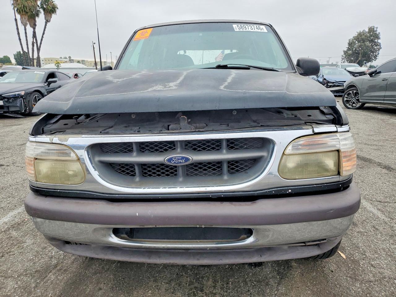 1996 Ford Explorer Gray vin: 1FMDU34X1TUC32016