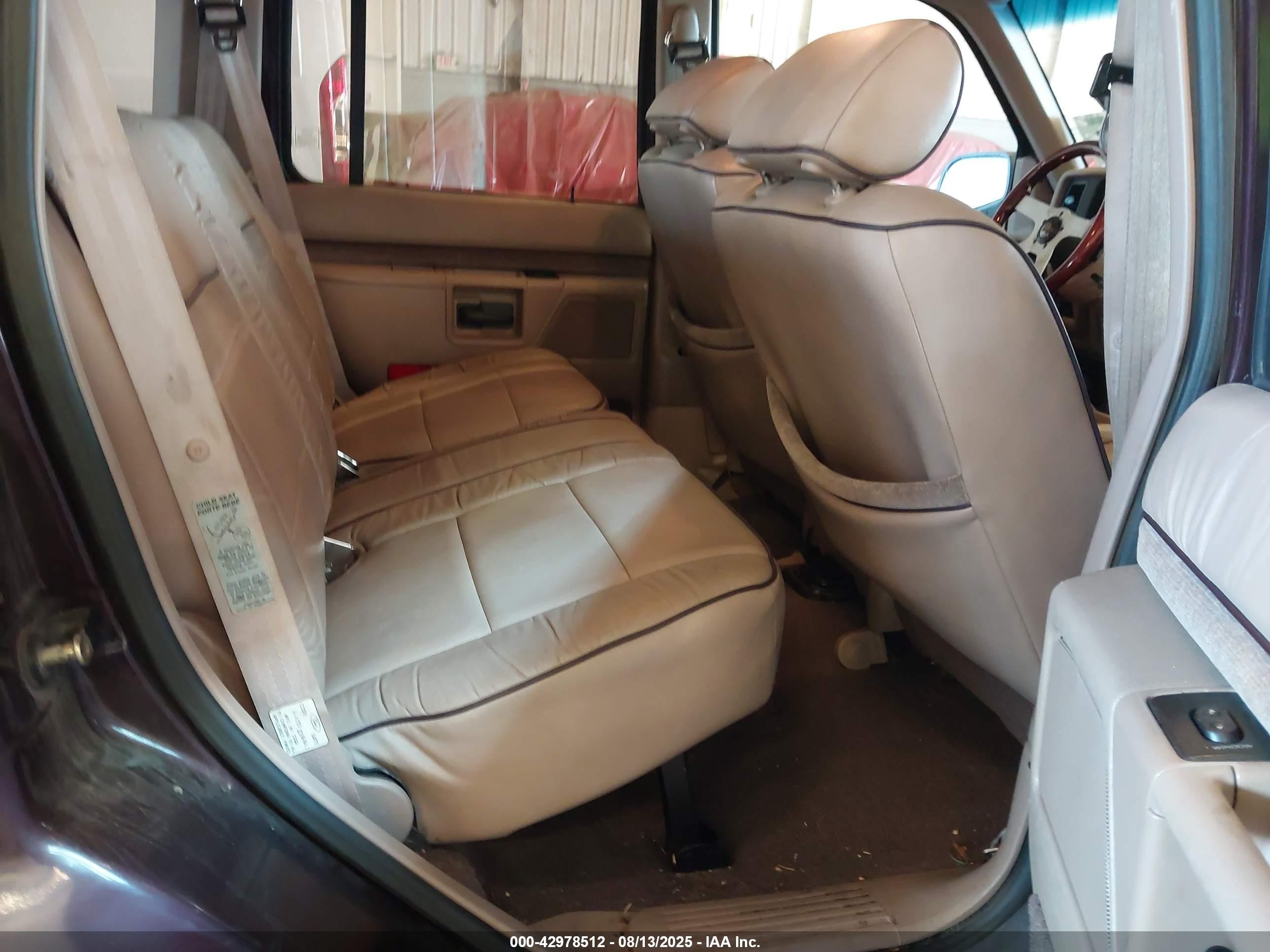 1994 Ford Explorer   Purple vin: 1FMDU34X2RUD42355