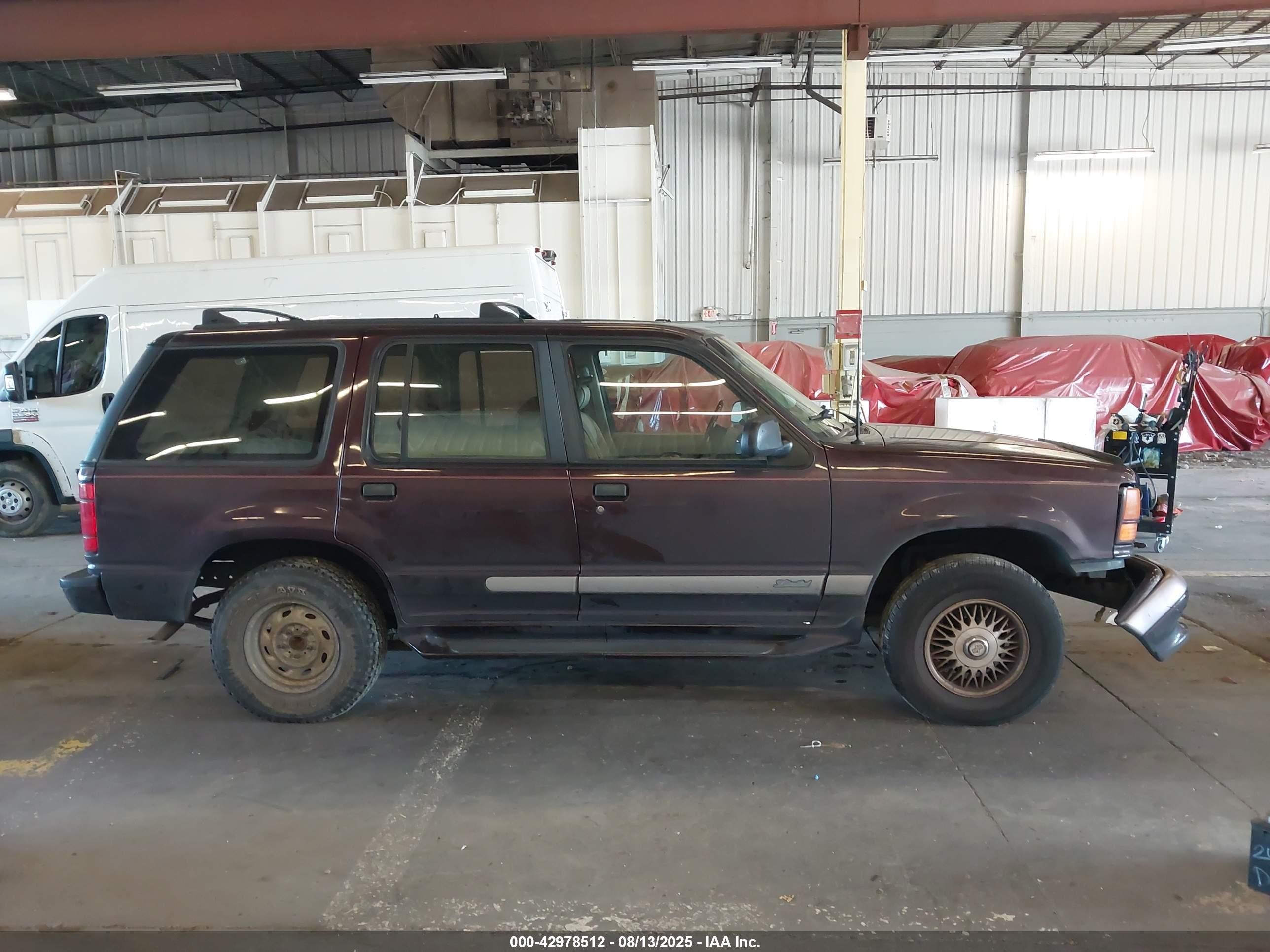 1994 Ford Explorer   Purple vin: 1FMDU34X2RUD42355