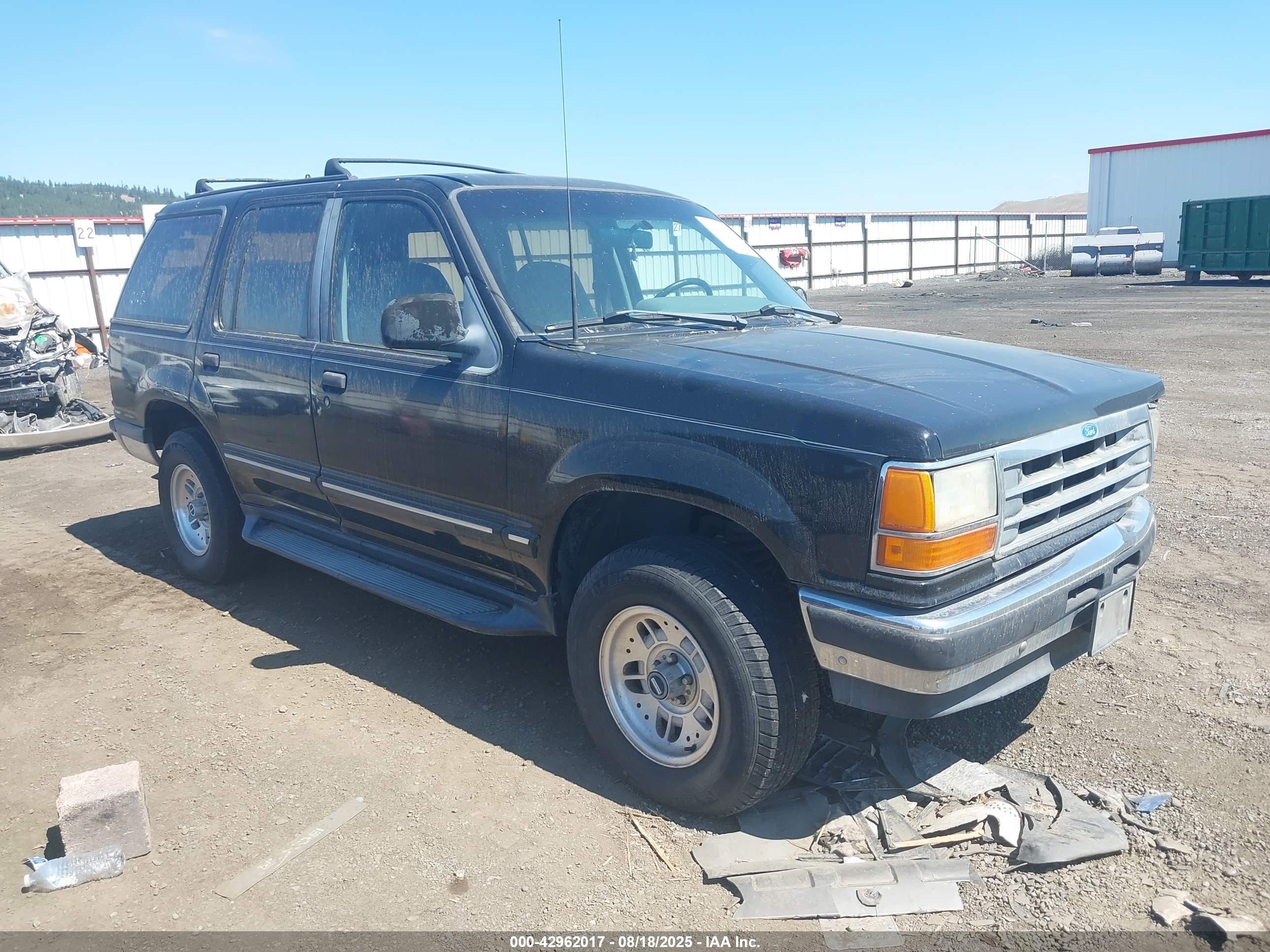 1994 Ford Explorer   Black vin: 1FMDU34X3RUB56176