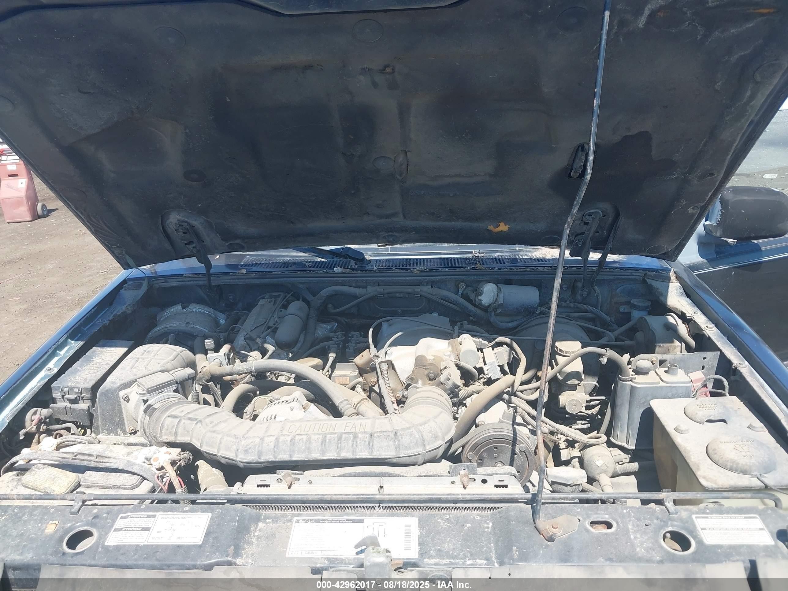 1994 Ford Explorer   Black vin: 1FMDU34X3RUB56176