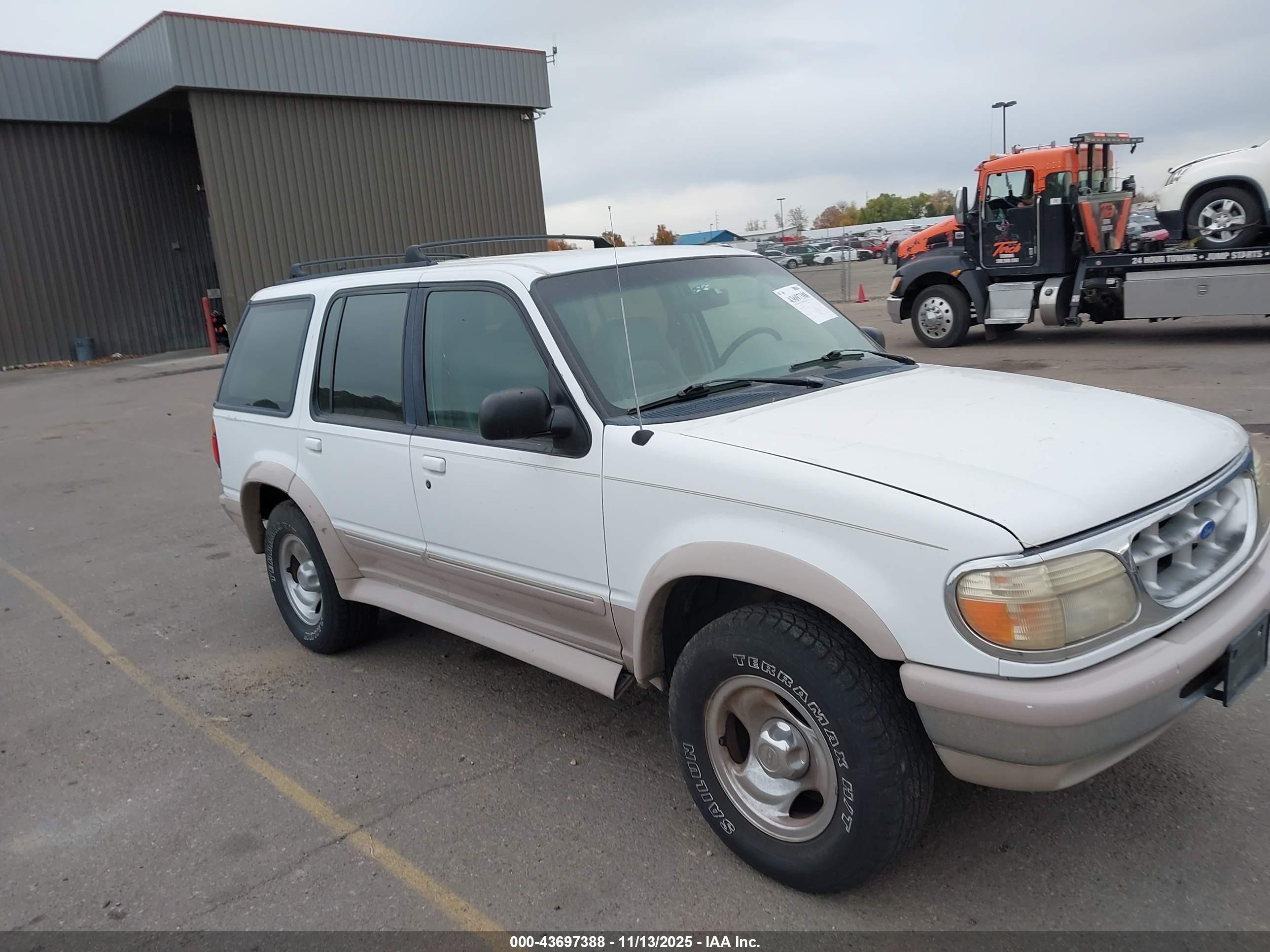 1995 Ford Explorer   White vin: 1FMDU34X4SZB17251