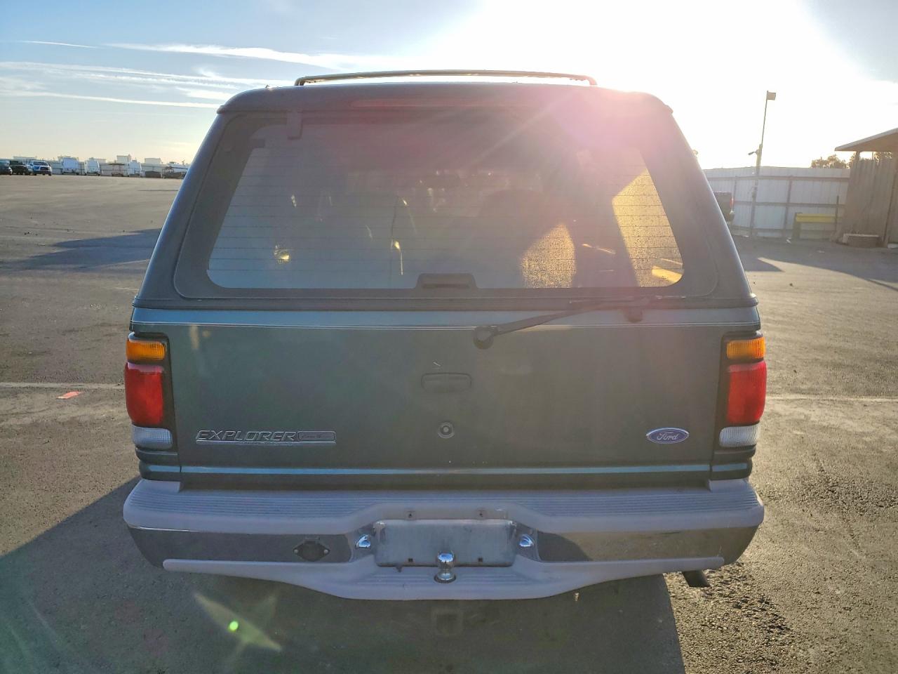 1995 Ford Explorer Green vin: 1FMDU34X4SZB93374