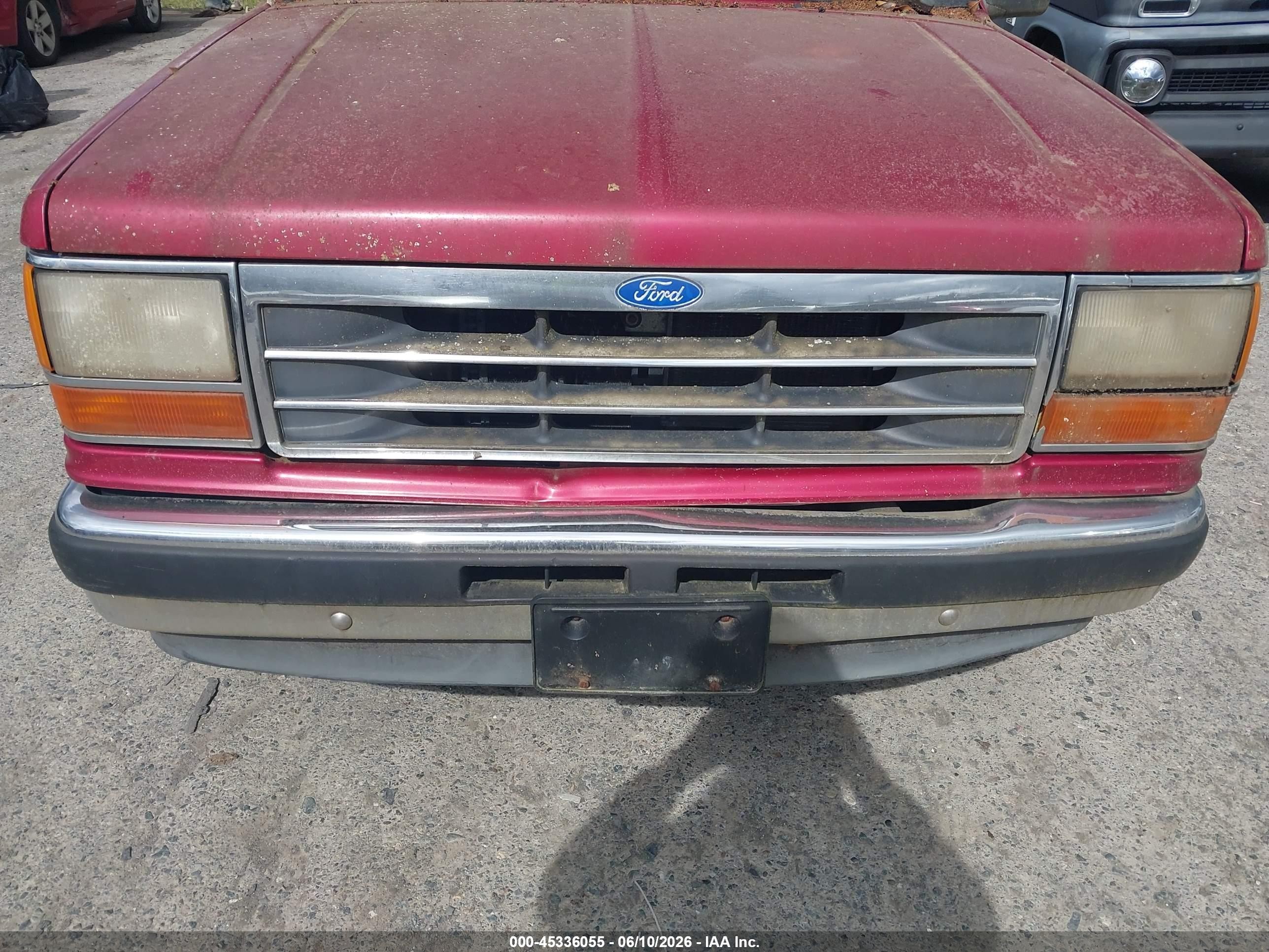 1994 Ford Explorer   Red vin: 1FMDU34X5RUA87555