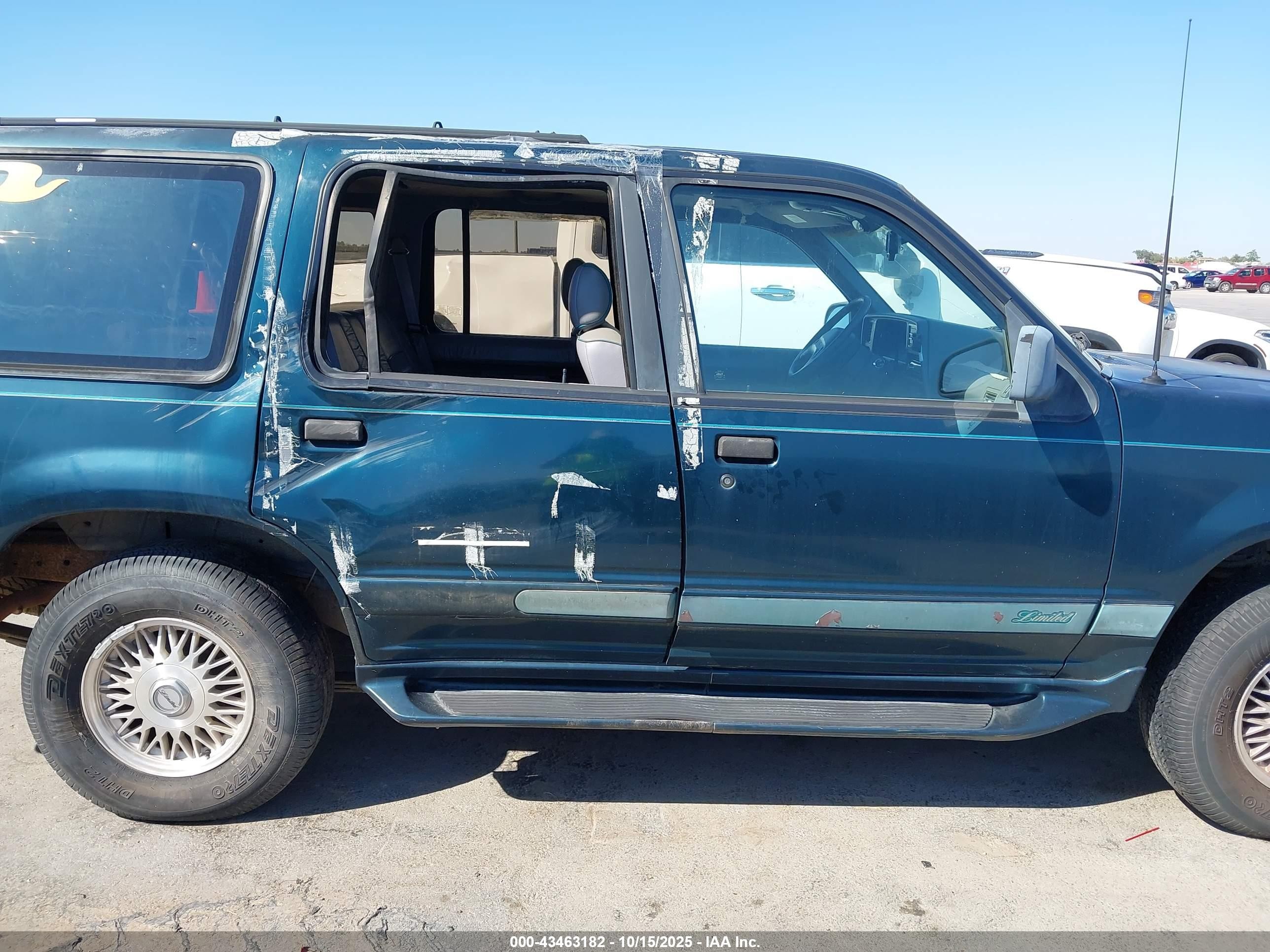 1994 Ford Explorer   Green vin: 1FMDU34X5RUD31561