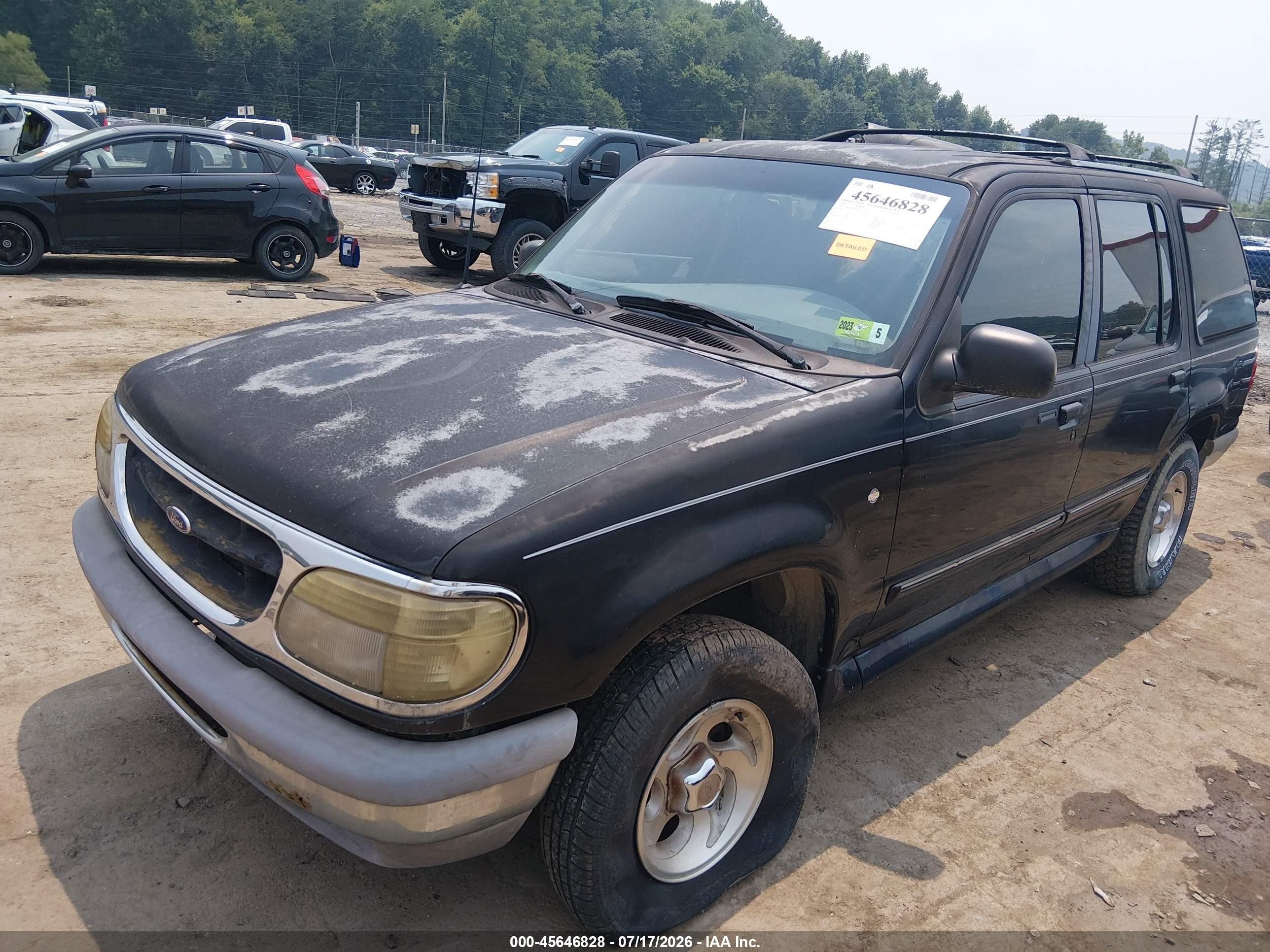 1996 Ford Explorer   Black vin: 1FMDU34X5TUB82236