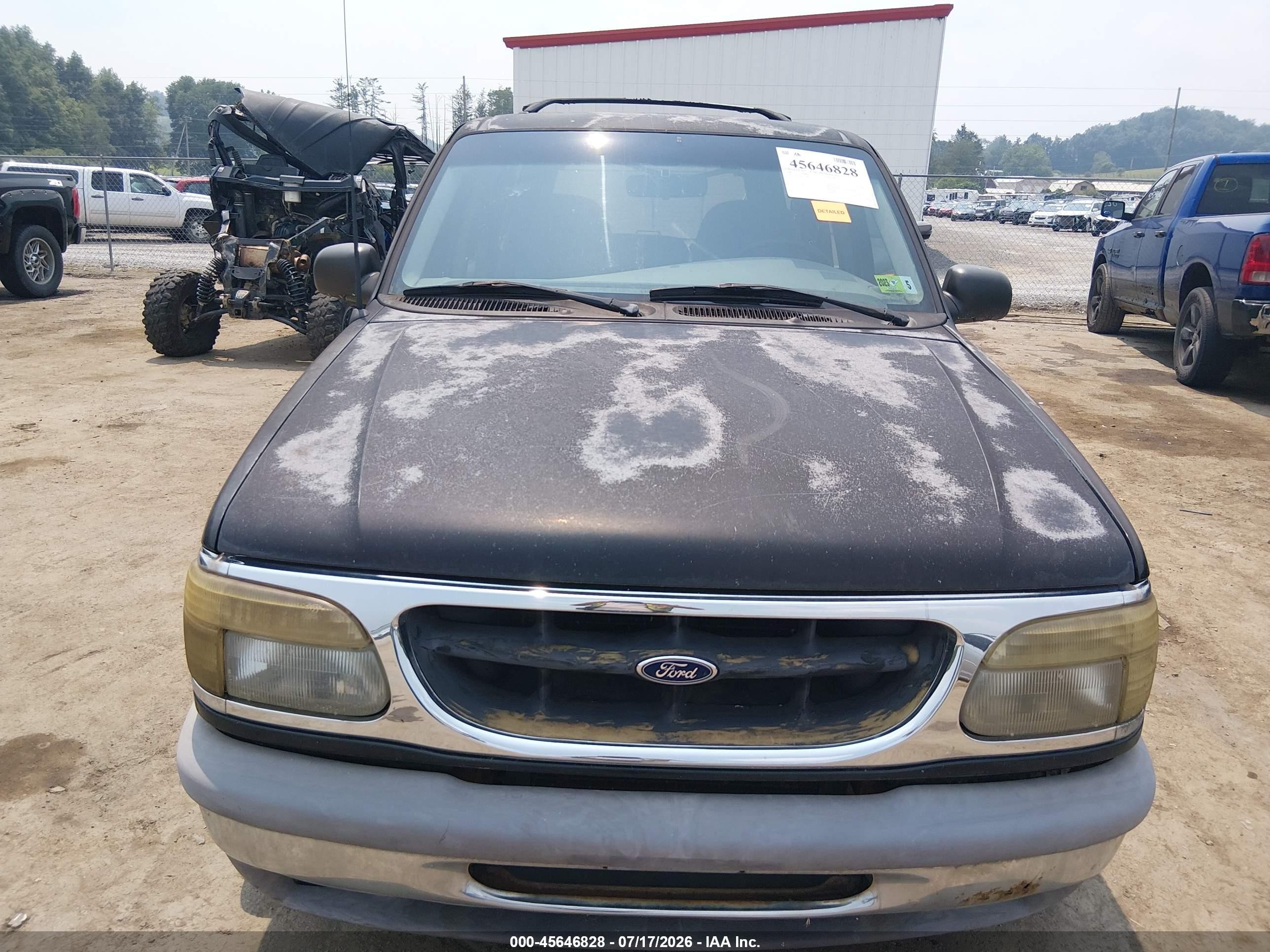 1996 Ford Explorer   Black vin: 1FMDU34X5TUB82236