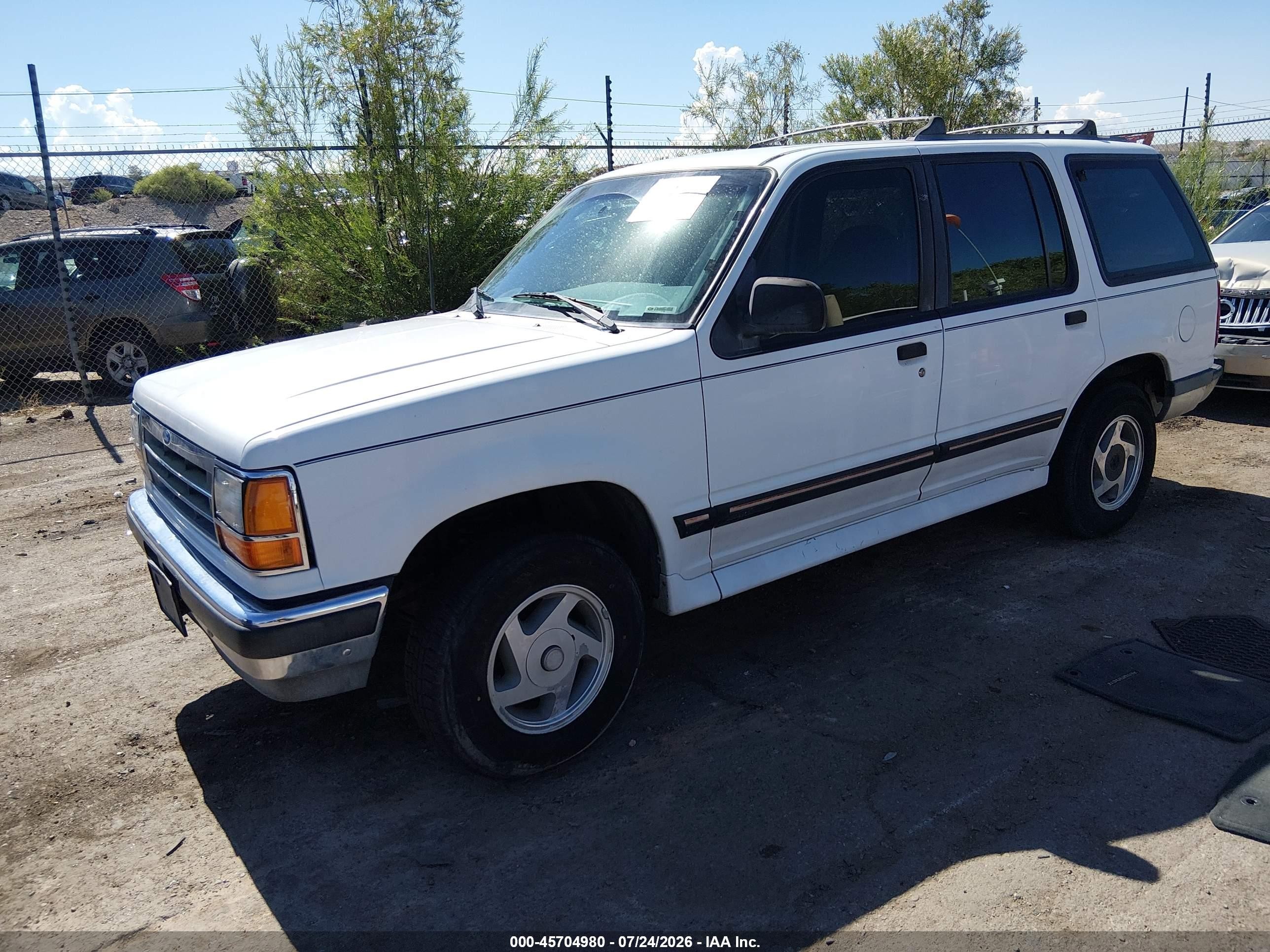 1993 Ford Explorer   White vin: 1FMDU34X6PUA26311