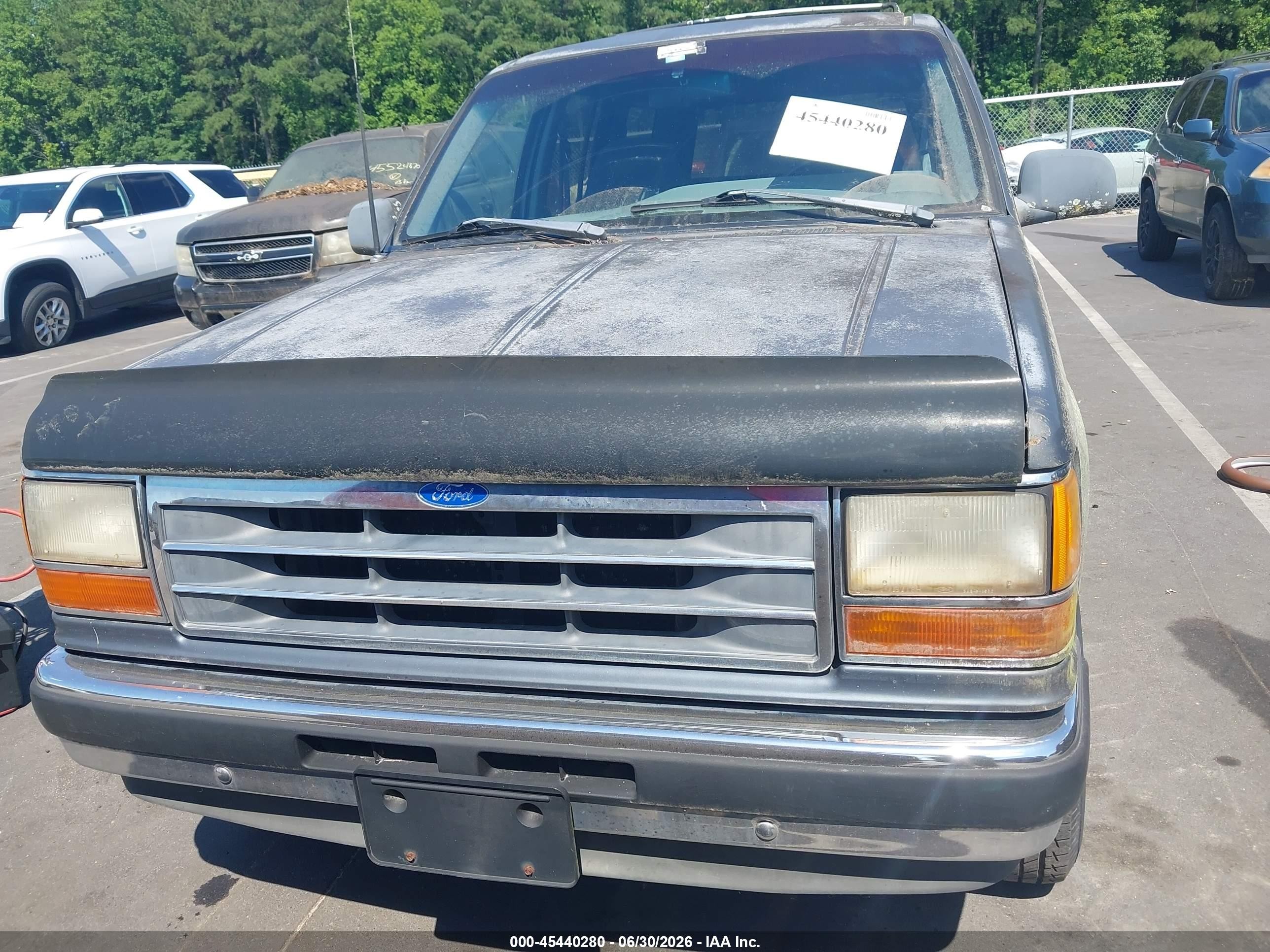 1993 Ford Explorer   Gray vin: 1FMDU34X6PUA93006
