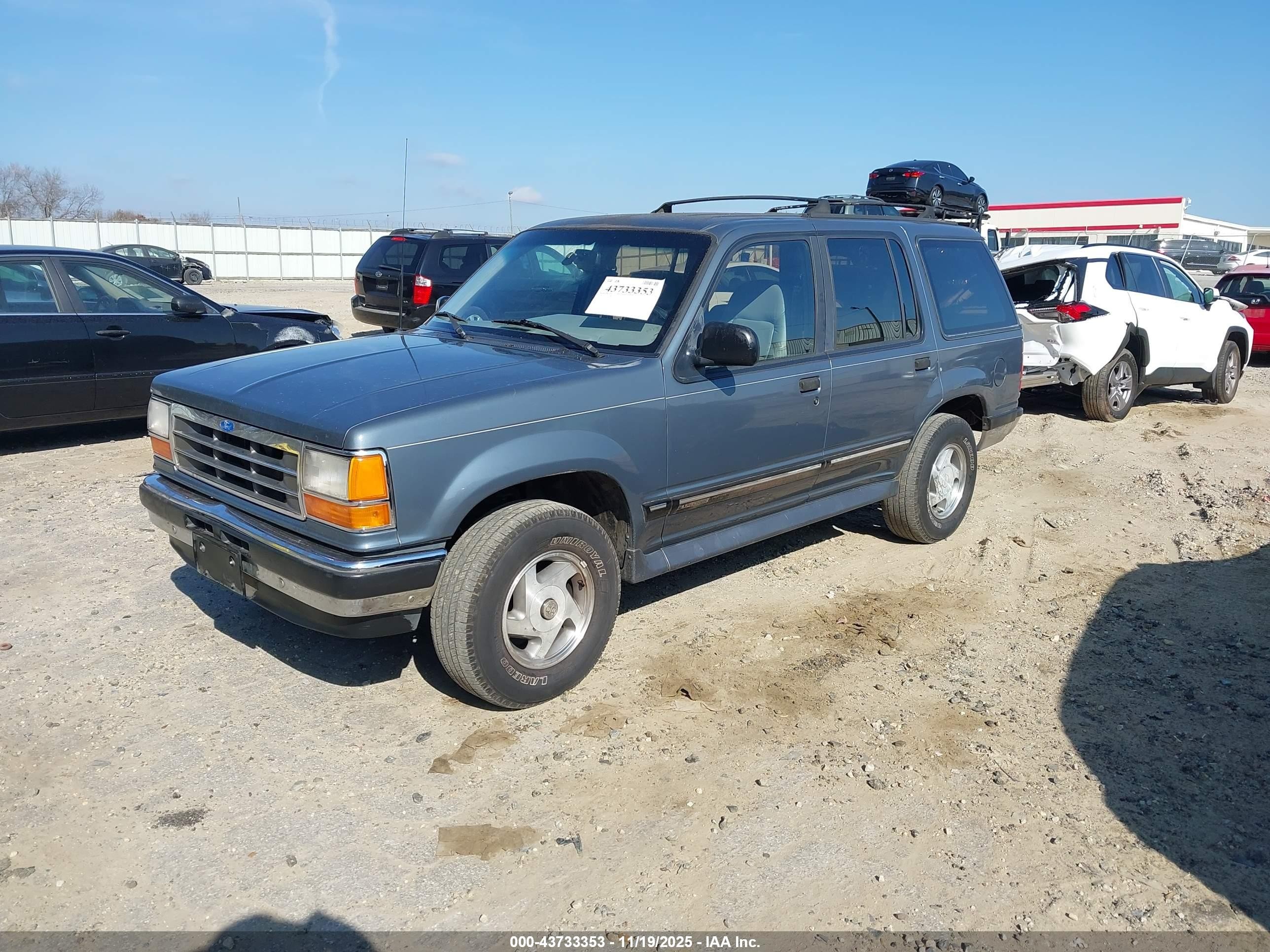1994 Ford Explorer   Gray vin: 1FMDU34X6RUB10986
