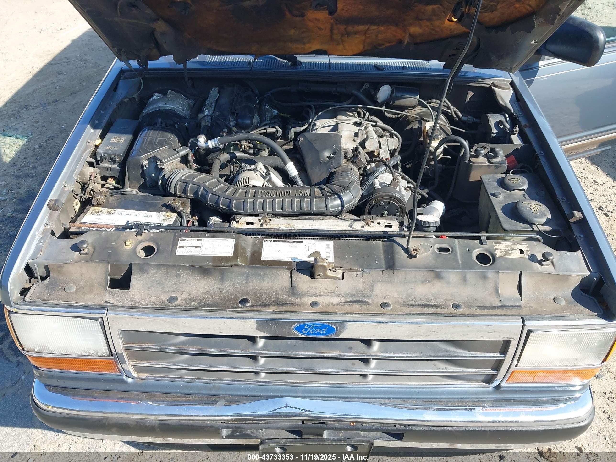 1994 Ford Explorer   Gray vin: 1FMDU34X6RUB10986